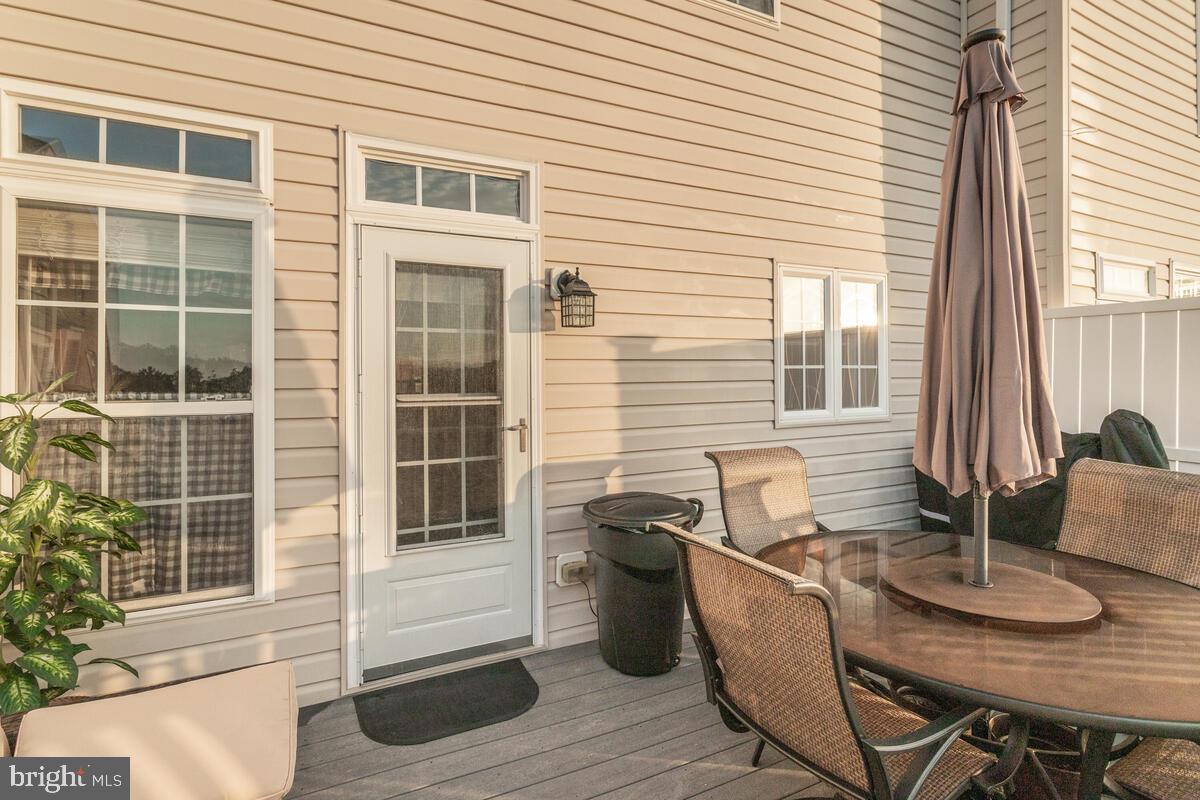 VILLAGES OF DORCHESTER - Residential