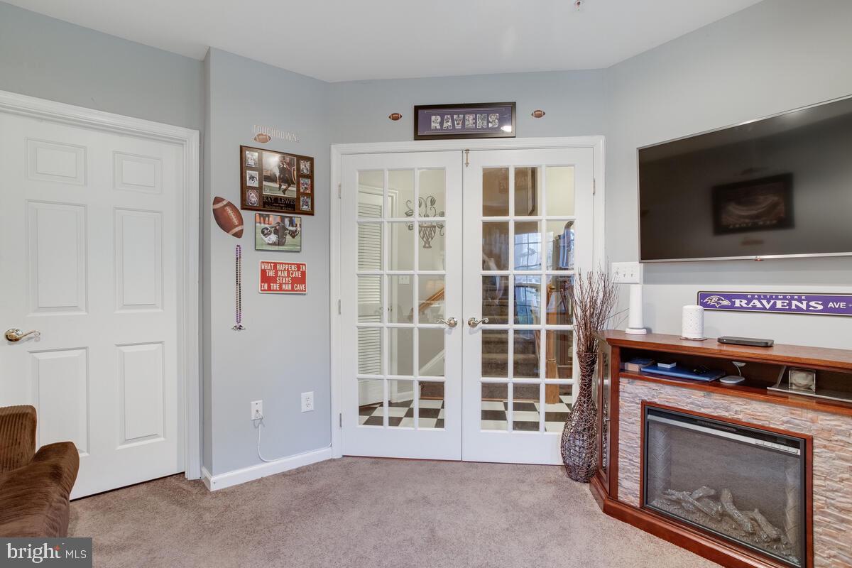 VILLAGES OF DORCHESTER - Residential