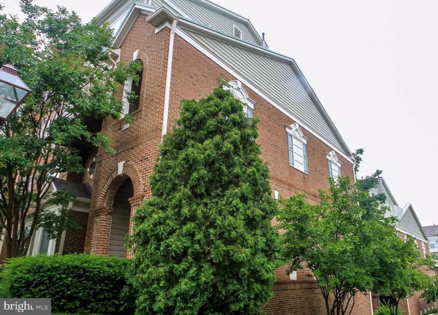 THE CROSSINGS - Residential Lease