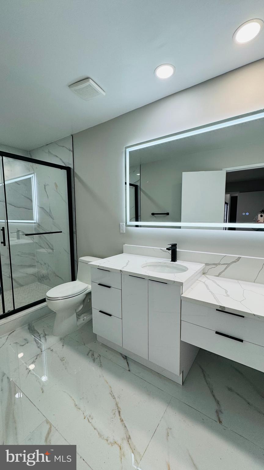 RESTON - Residential