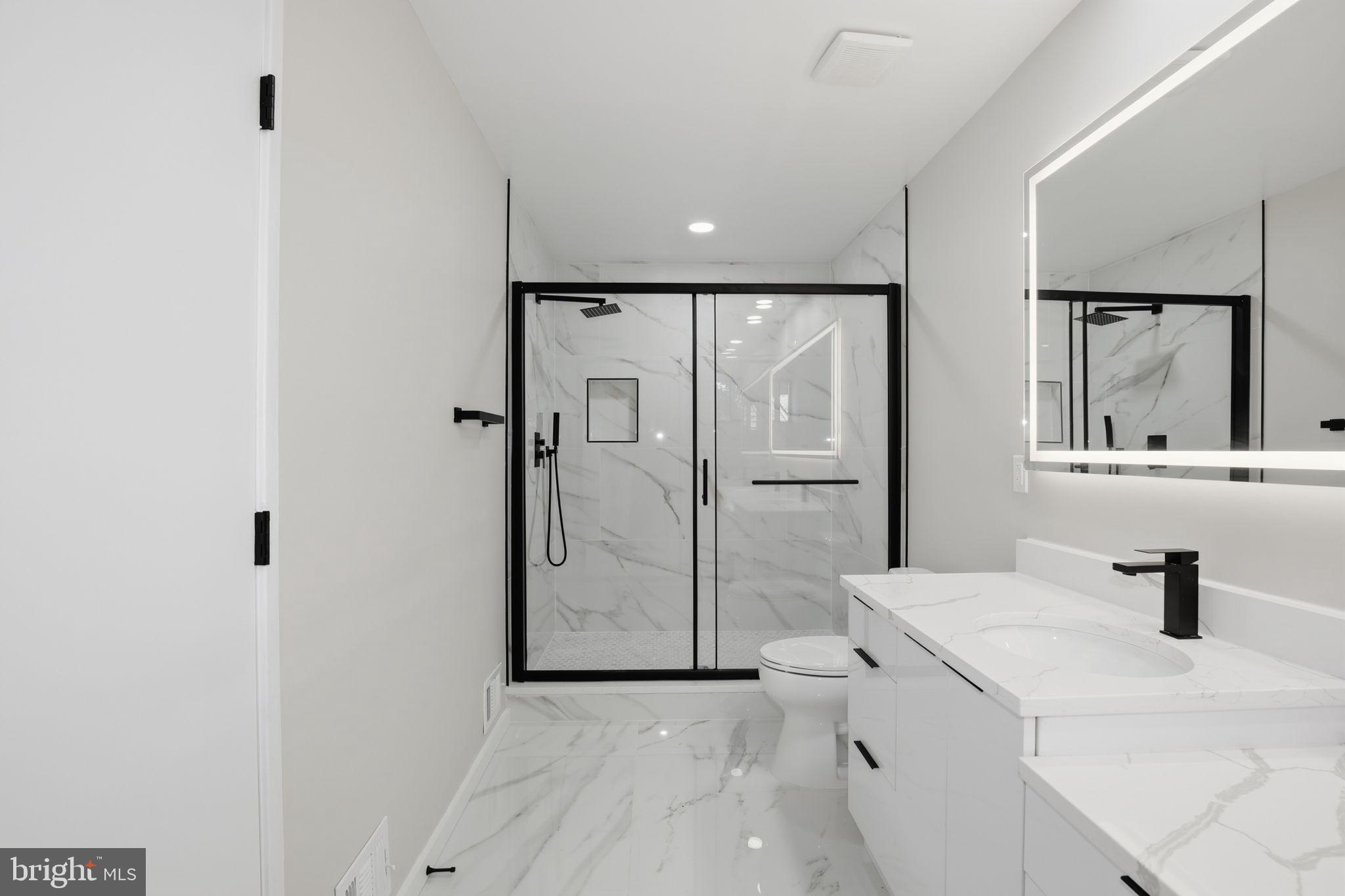 RESTON - Residential