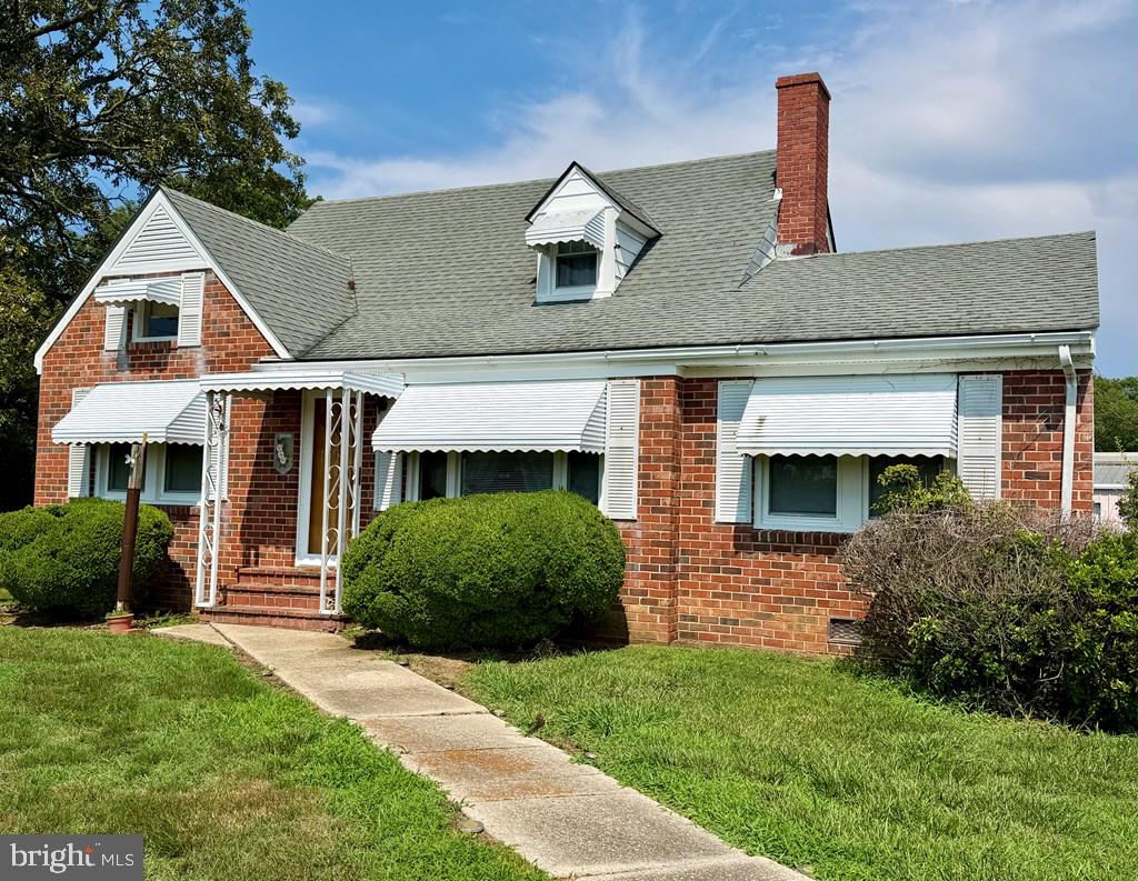 2392 HAMPTON HALL ROAD