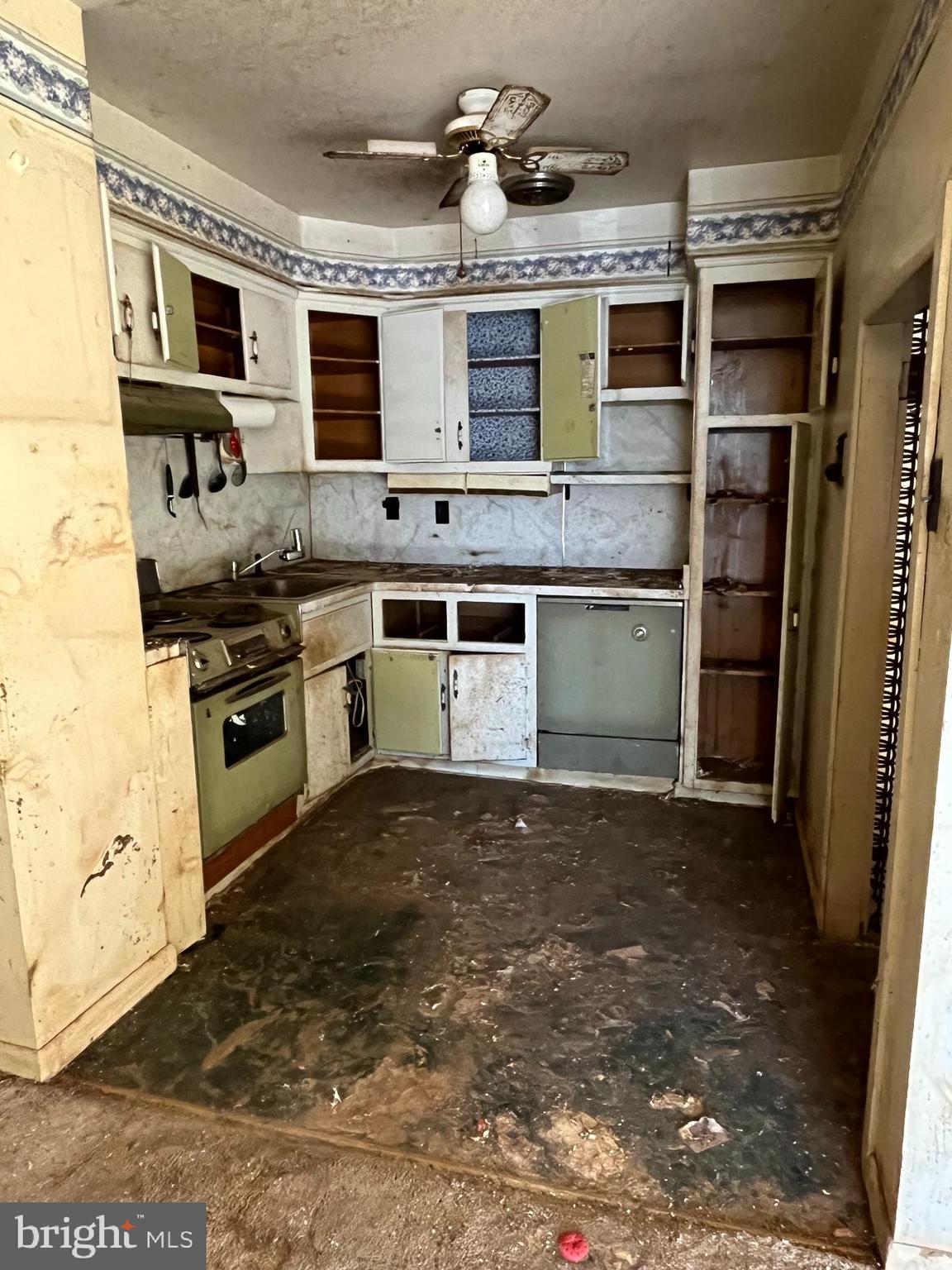 3939 LANKENAU AVENUE