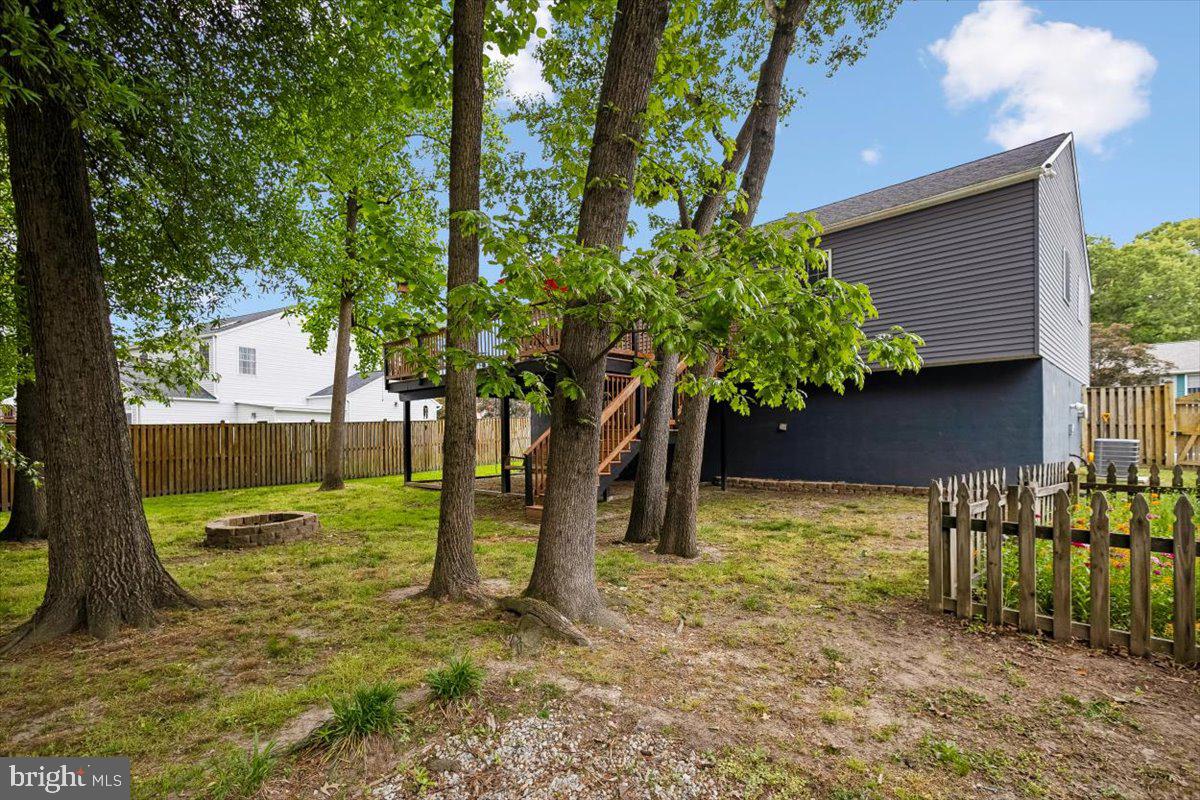 SANDY OAKS - Residential