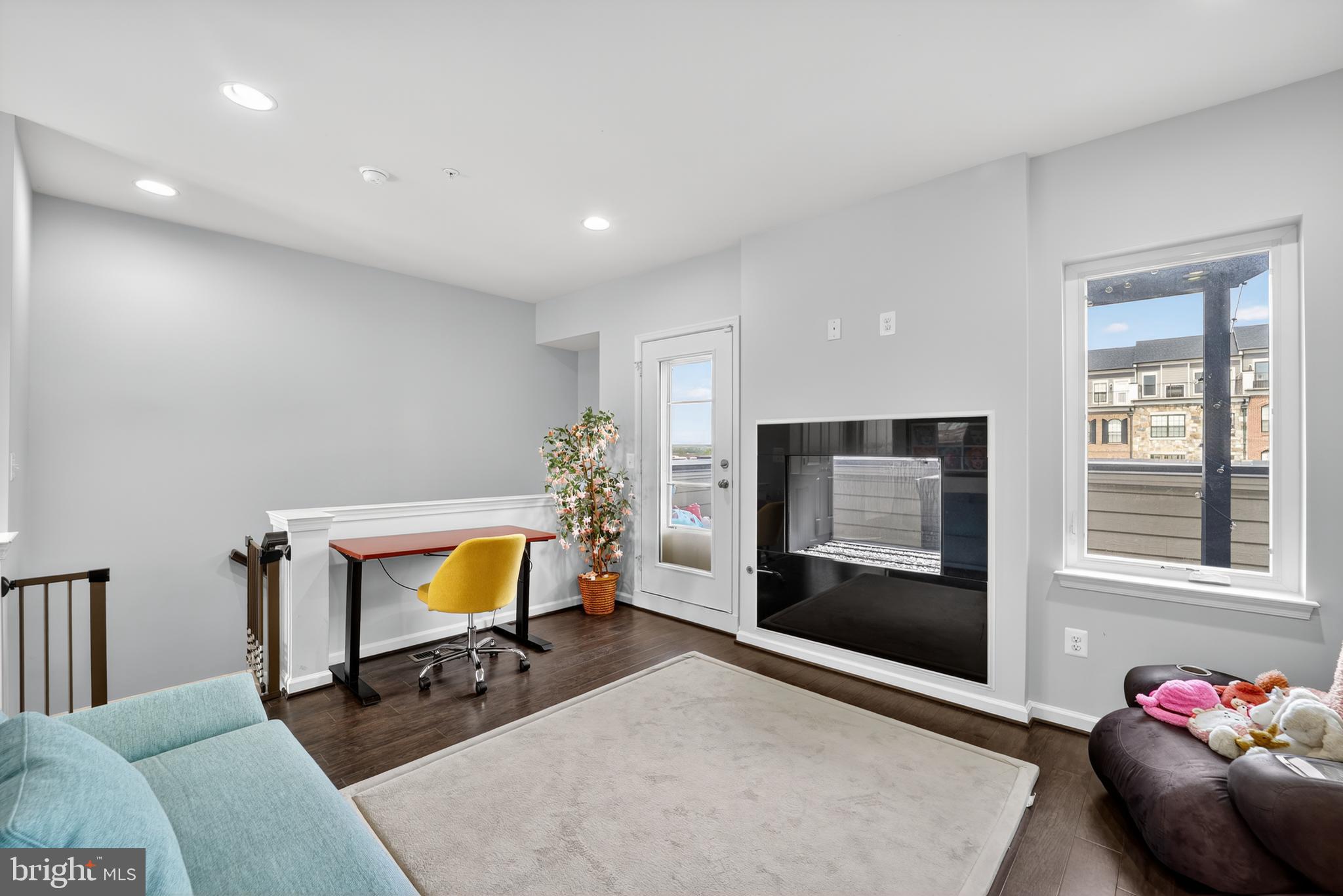 NATIONAL HARBOR - Residential