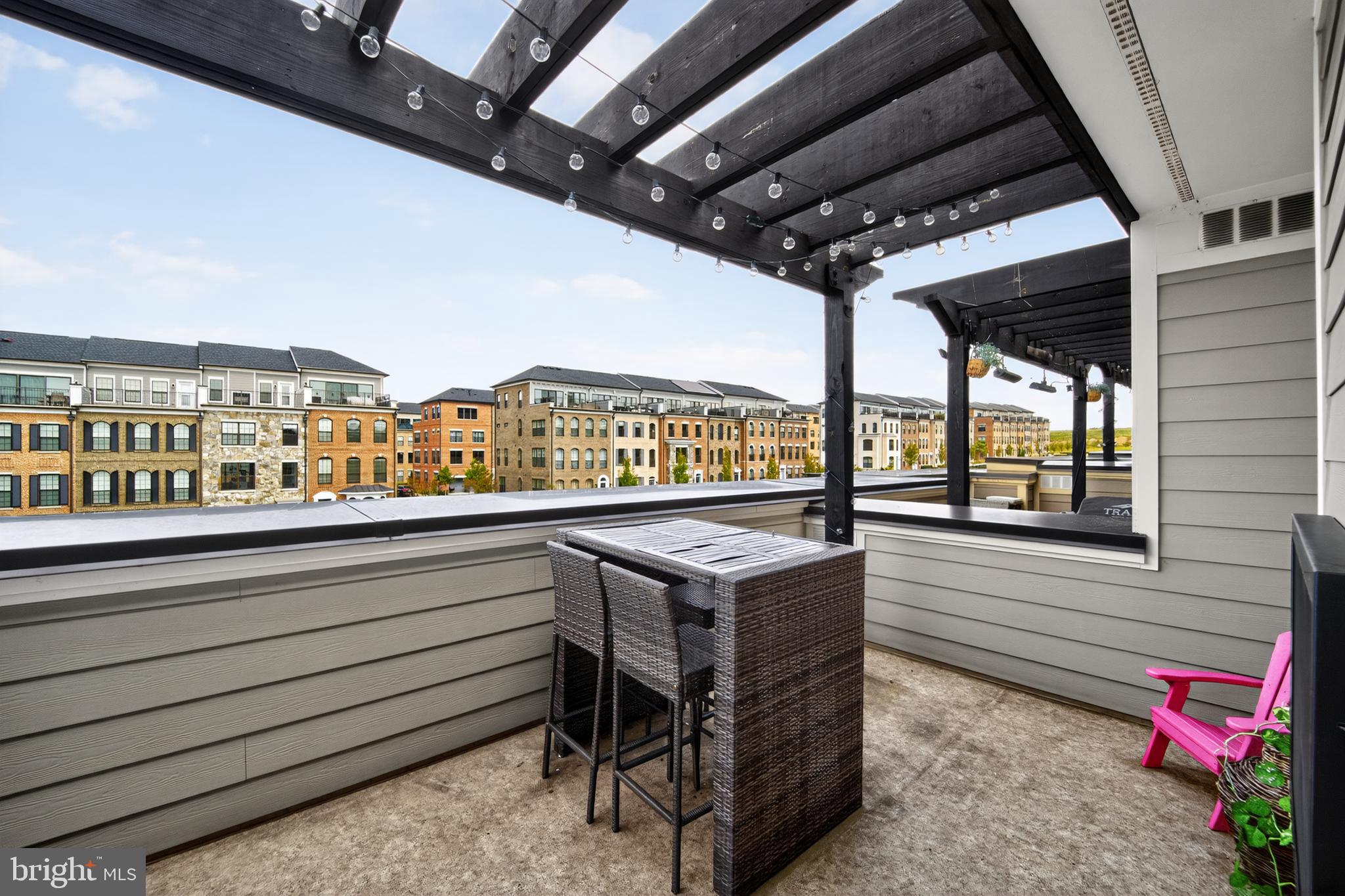 NATIONAL HARBOR - Residential