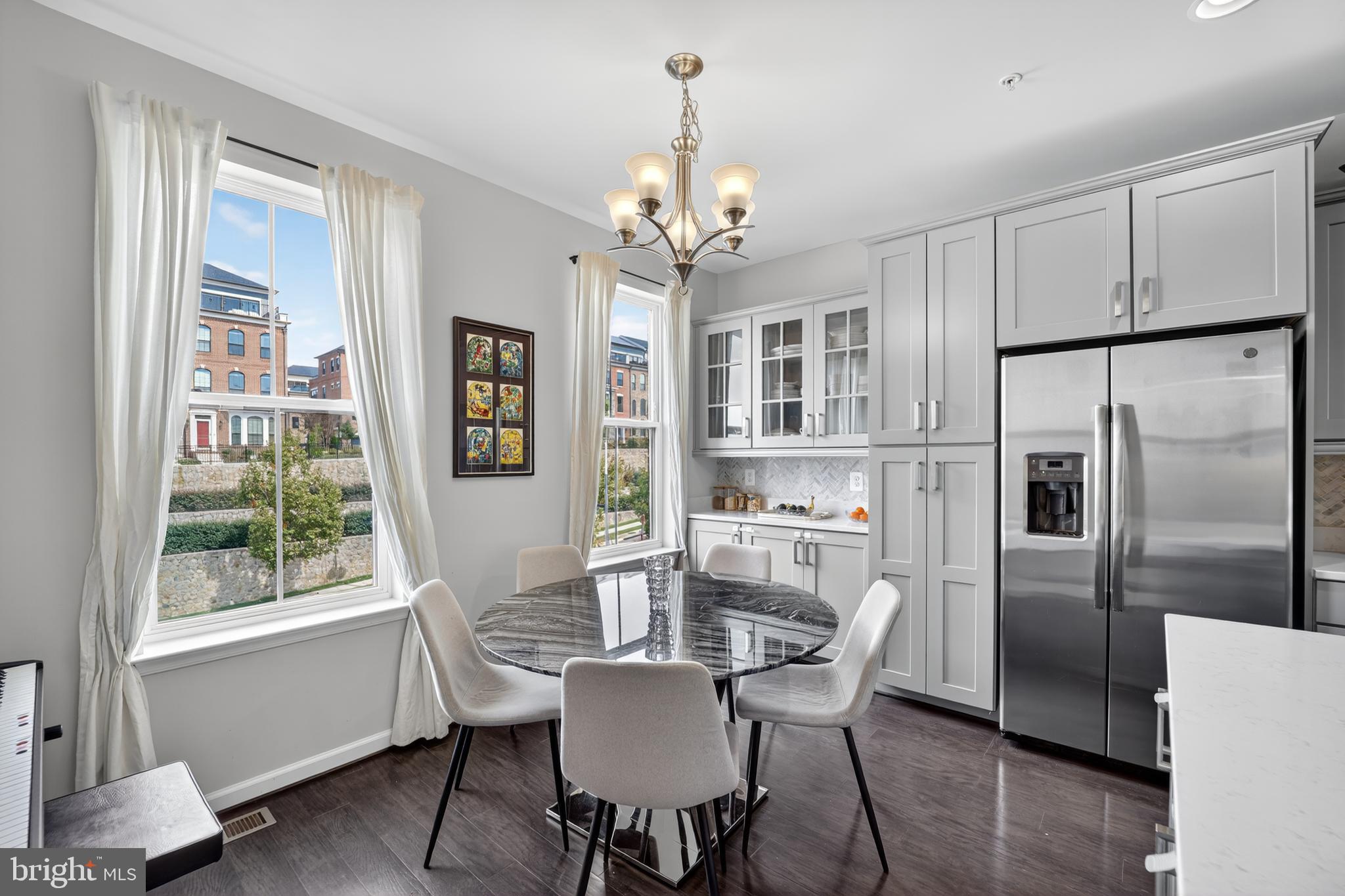 NATIONAL HARBOR - Residential