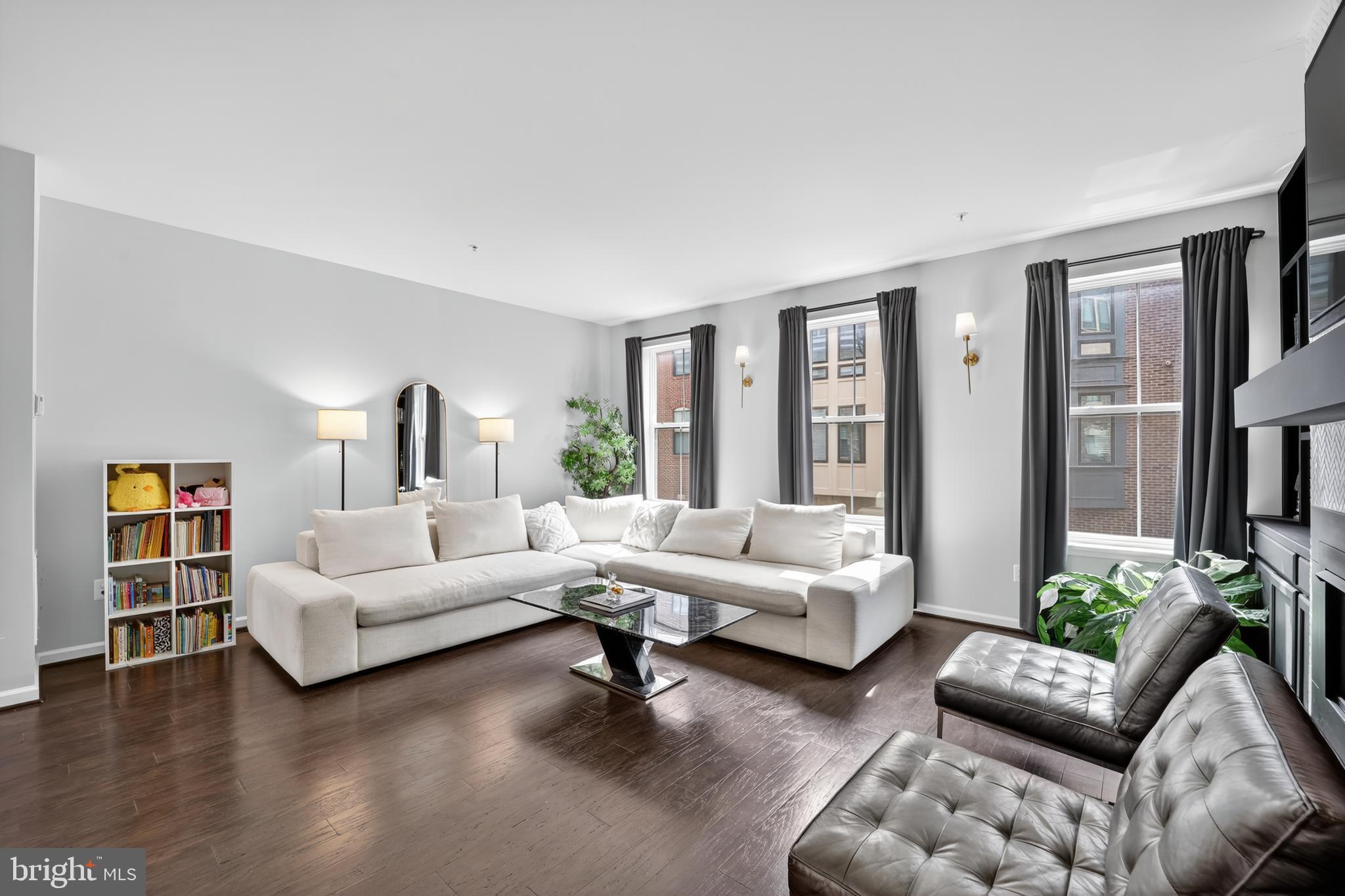 NATIONAL HARBOR - Residential