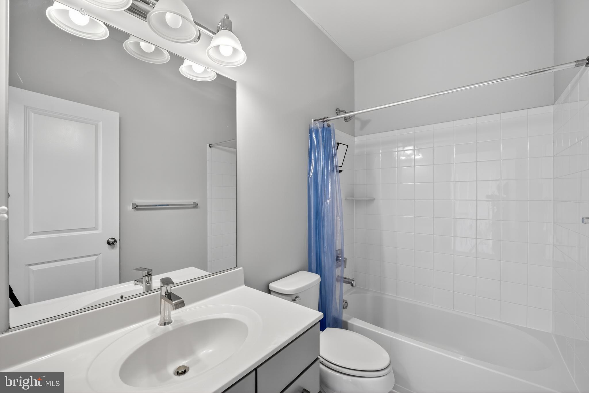 NATIONAL HARBOR - Residential