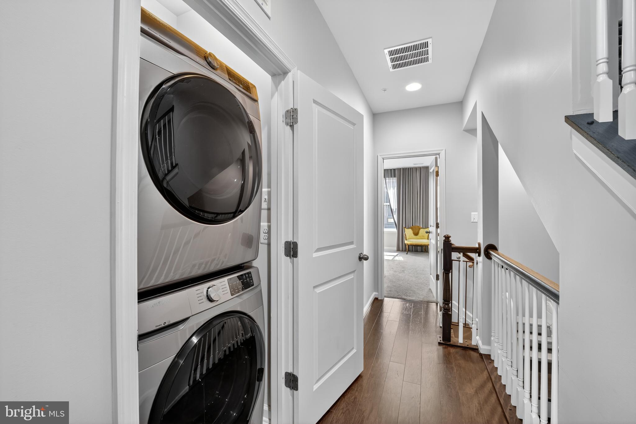 NATIONAL HARBOR - Residential