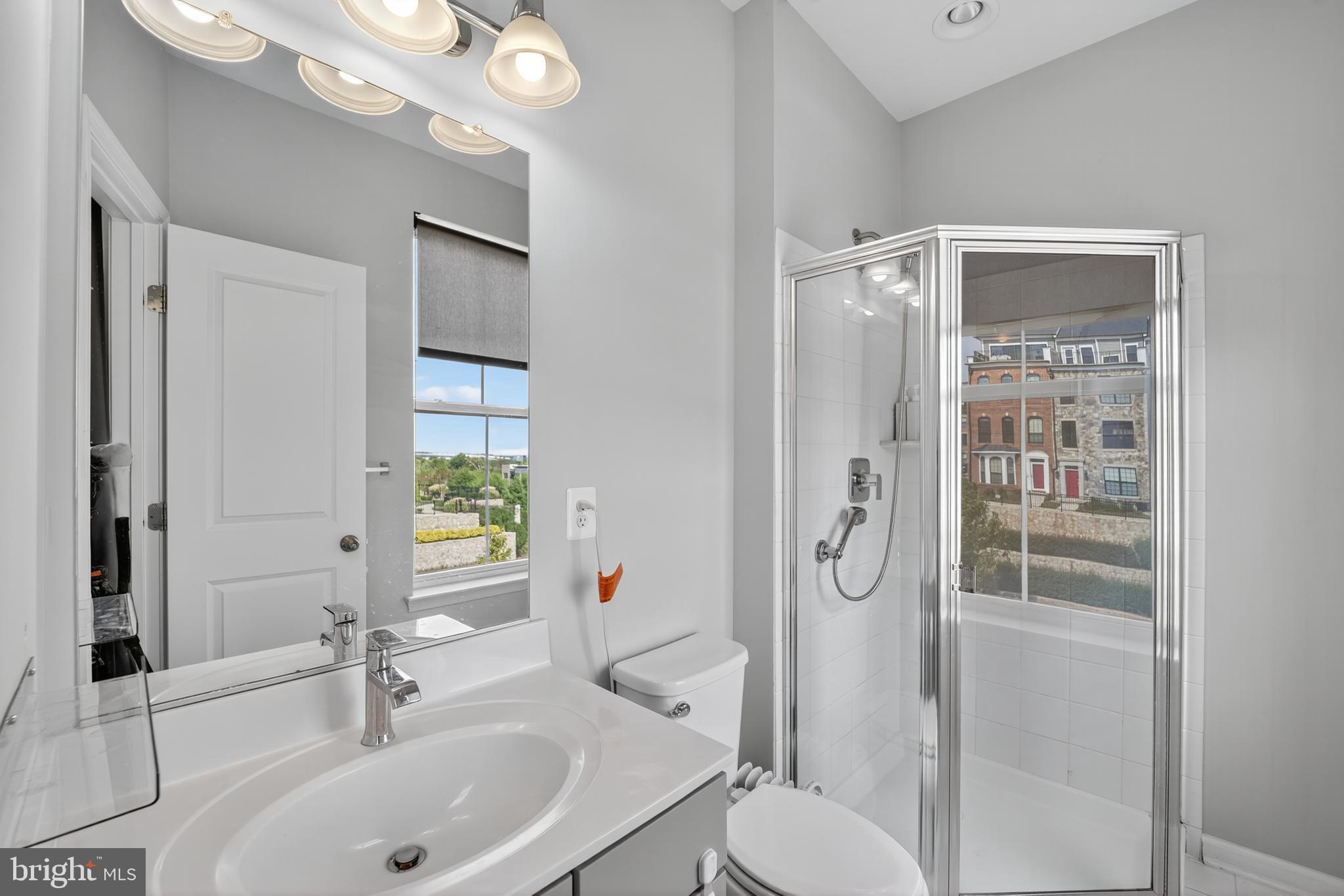 NATIONAL HARBOR - Residential