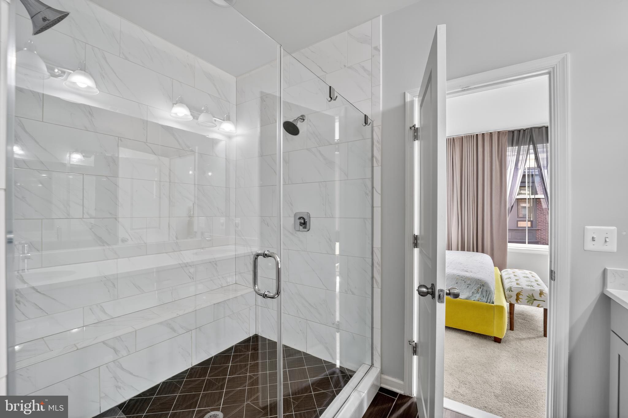 NATIONAL HARBOR - Residential