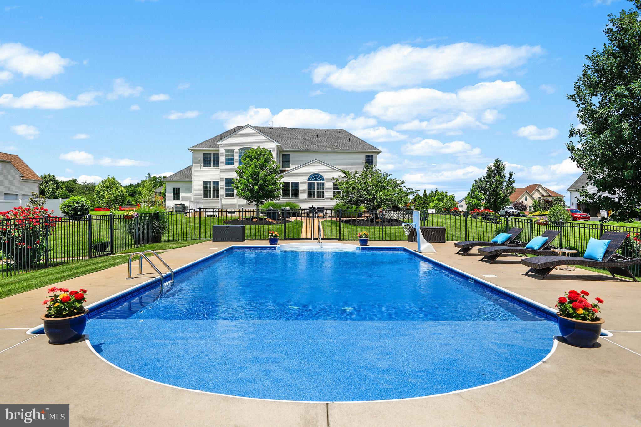 104 TUSCAN LANE