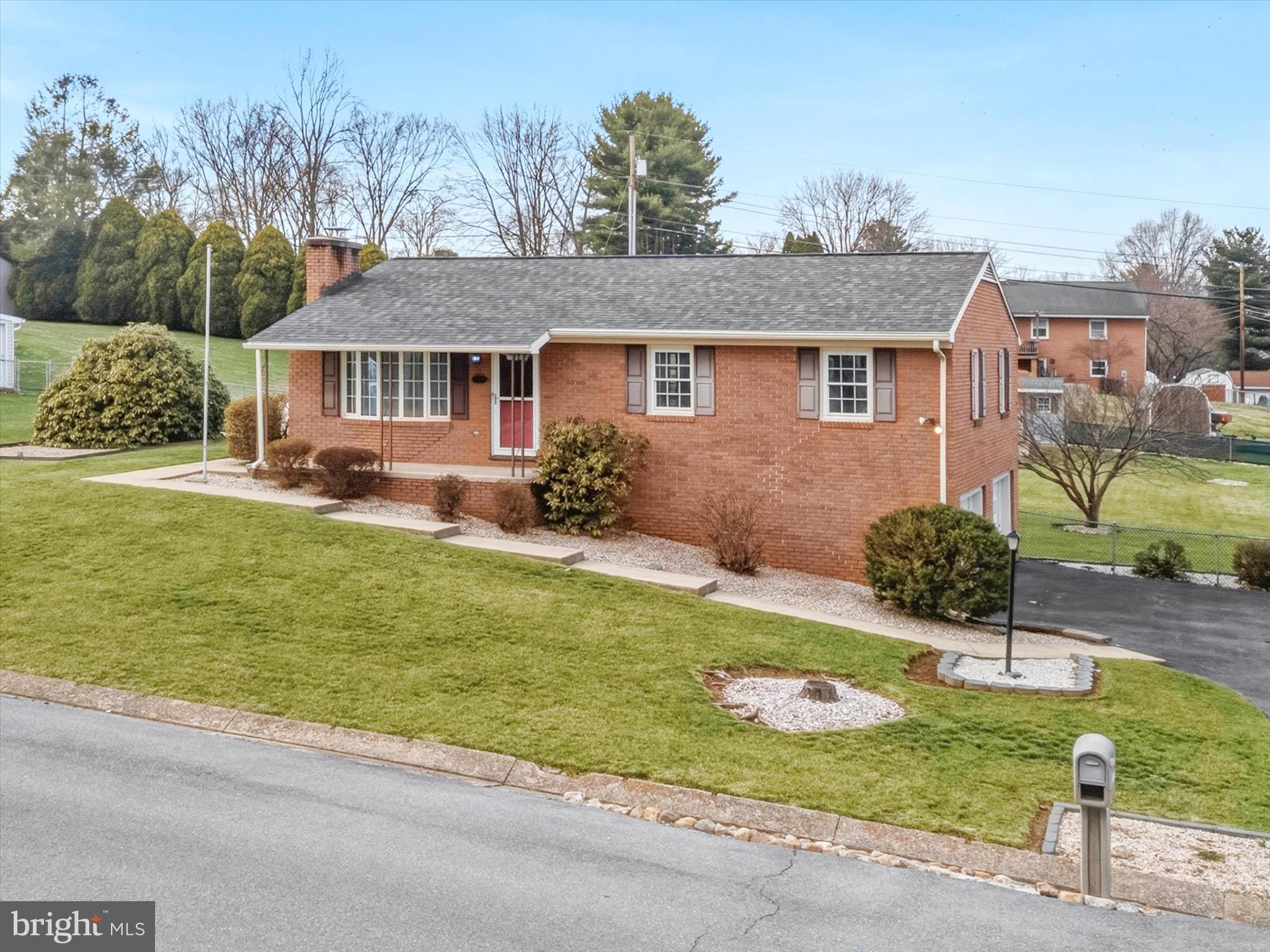 ST JAMES VILLAGE - Residential