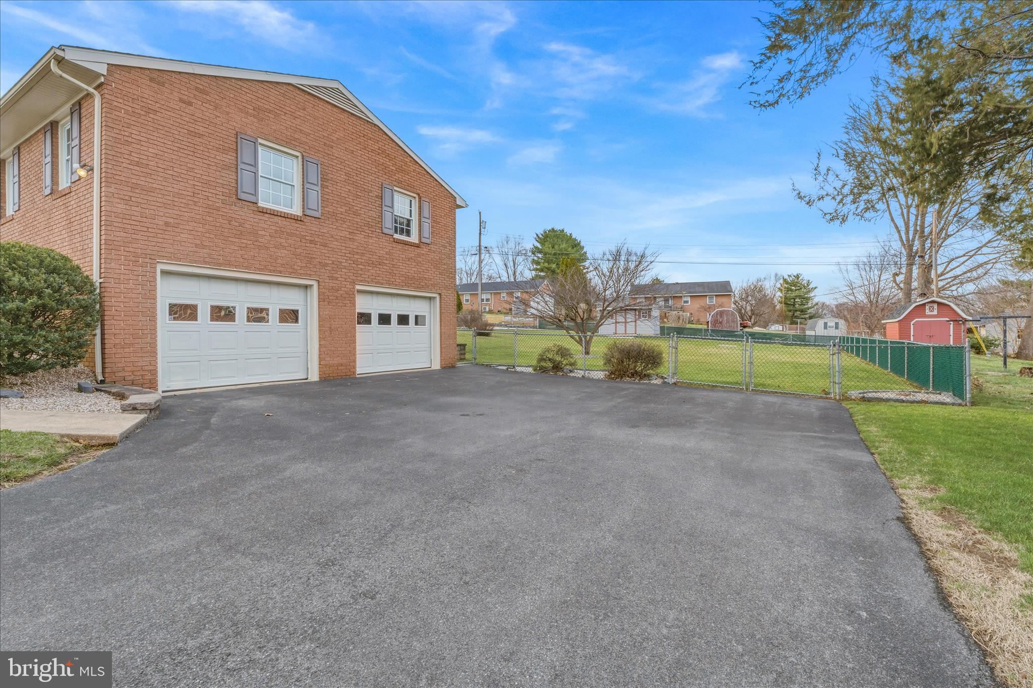 ST JAMES VILLAGE - Residential