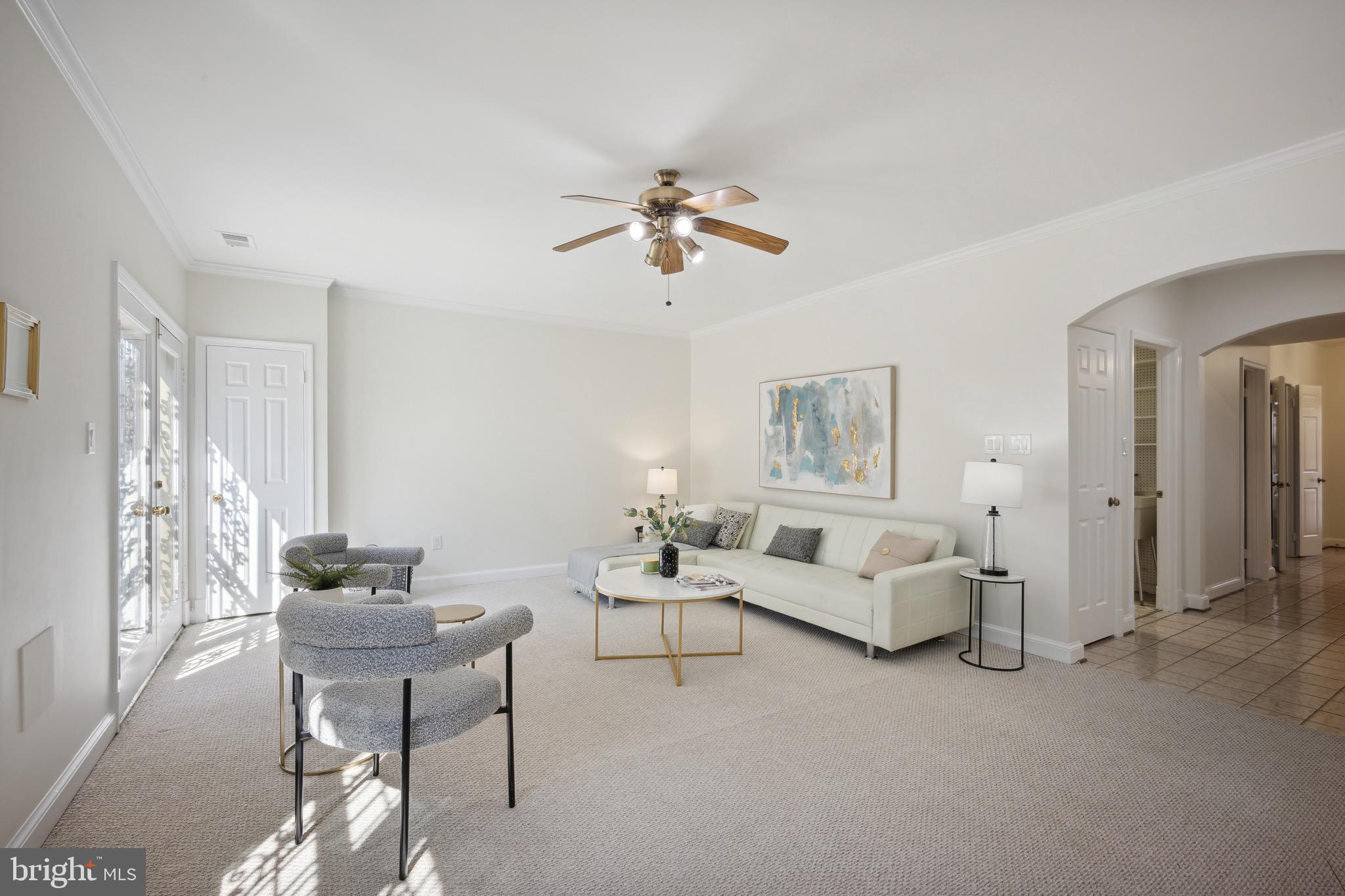 FOREST HILLS - Residential