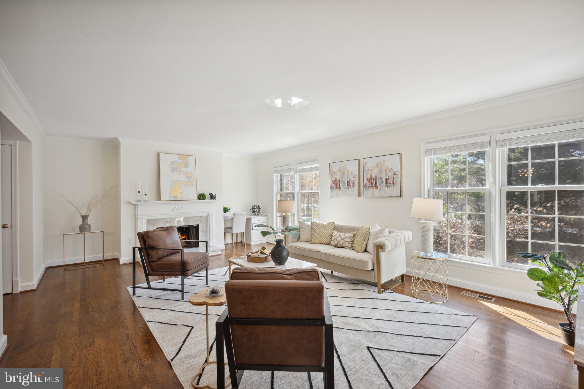 FOREST HILLS - Residential