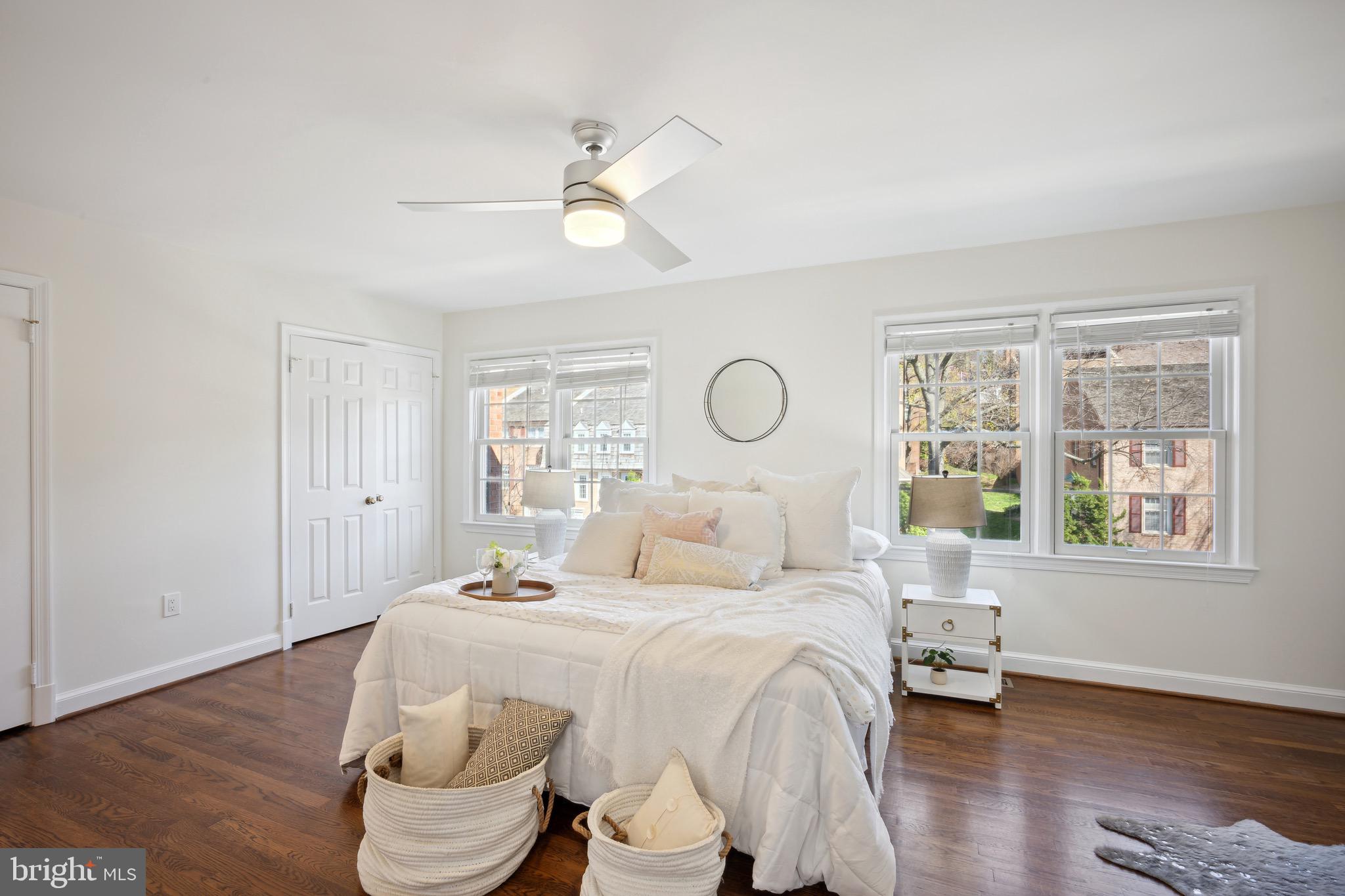 FOREST HILLS - Residential