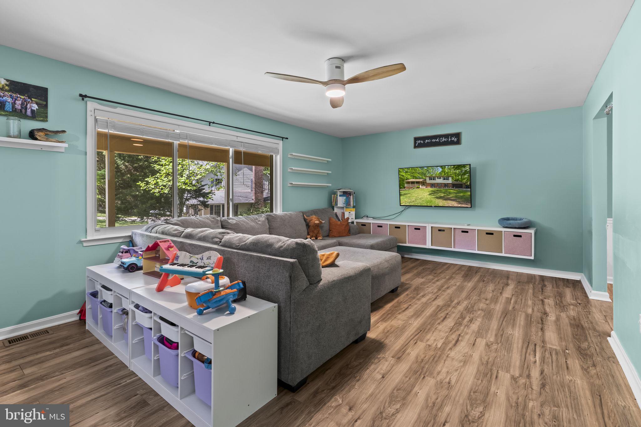 BROOKESIDE - Residential