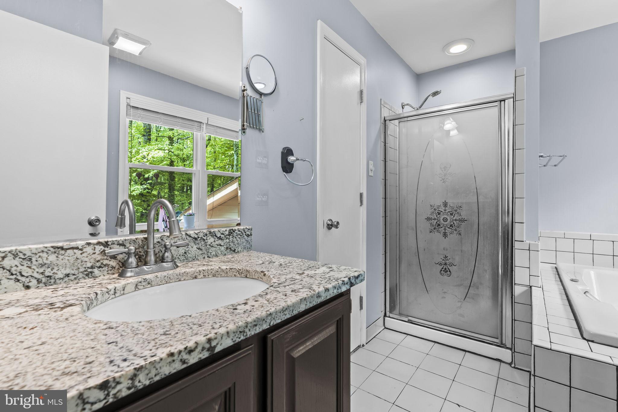 BROOKESIDE - Residential