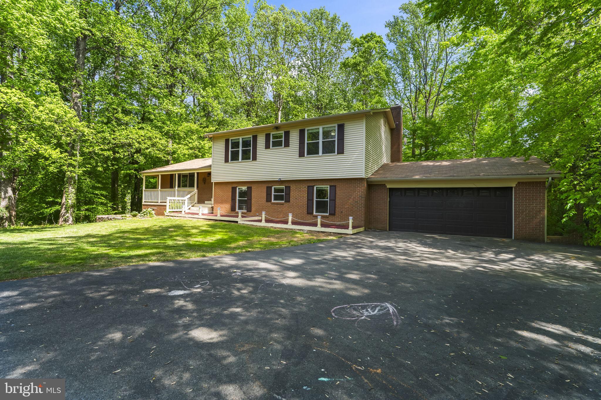 BROOKESIDE - Residential