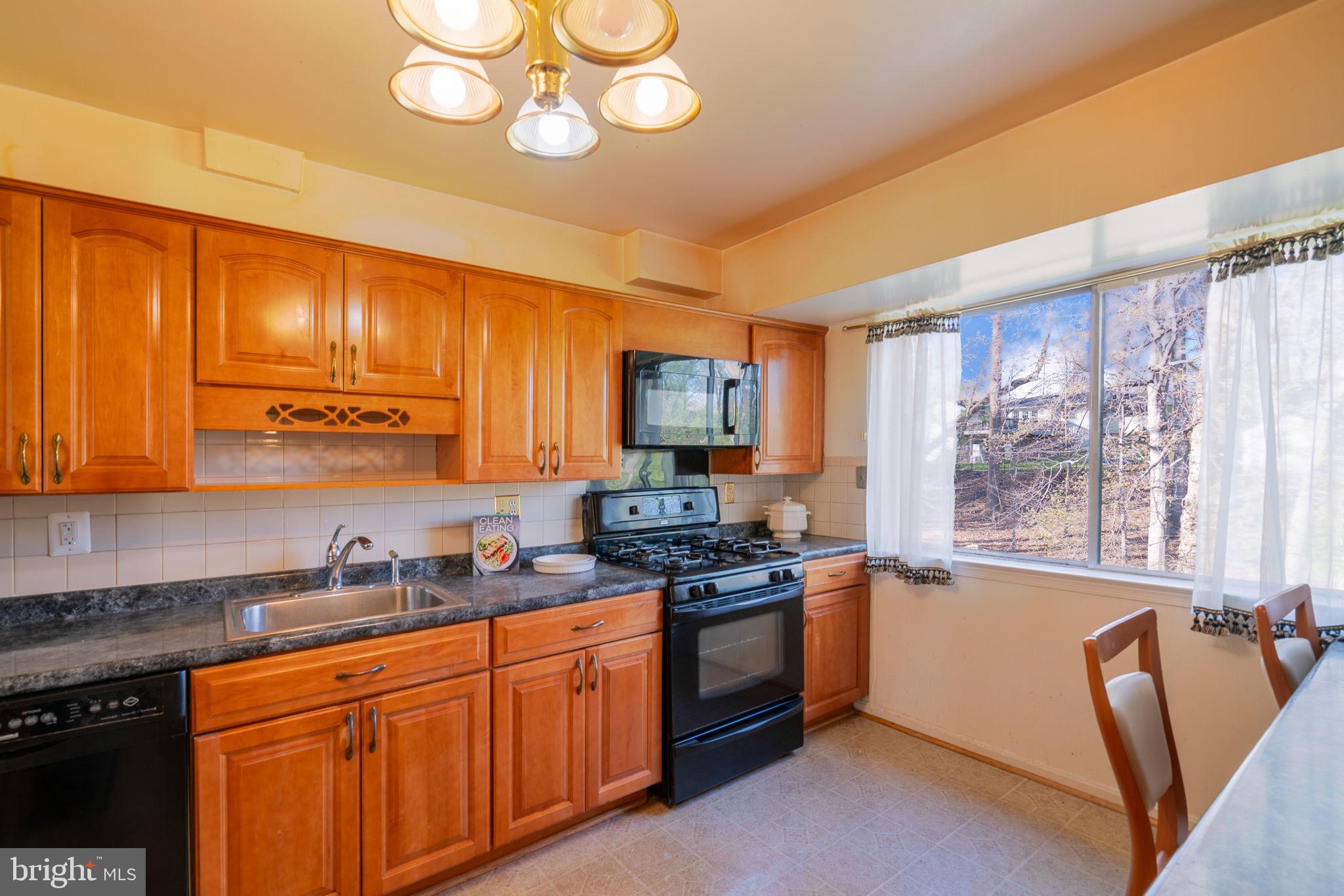 ASPEN HILL PARK - Residential