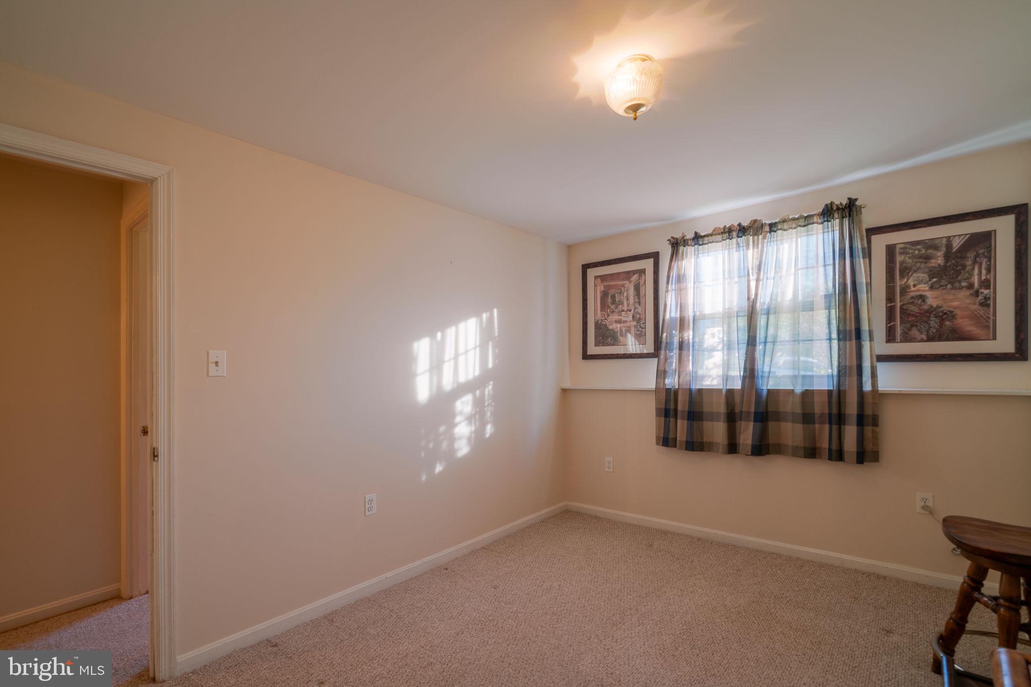 ASPEN HILL PARK - Residential