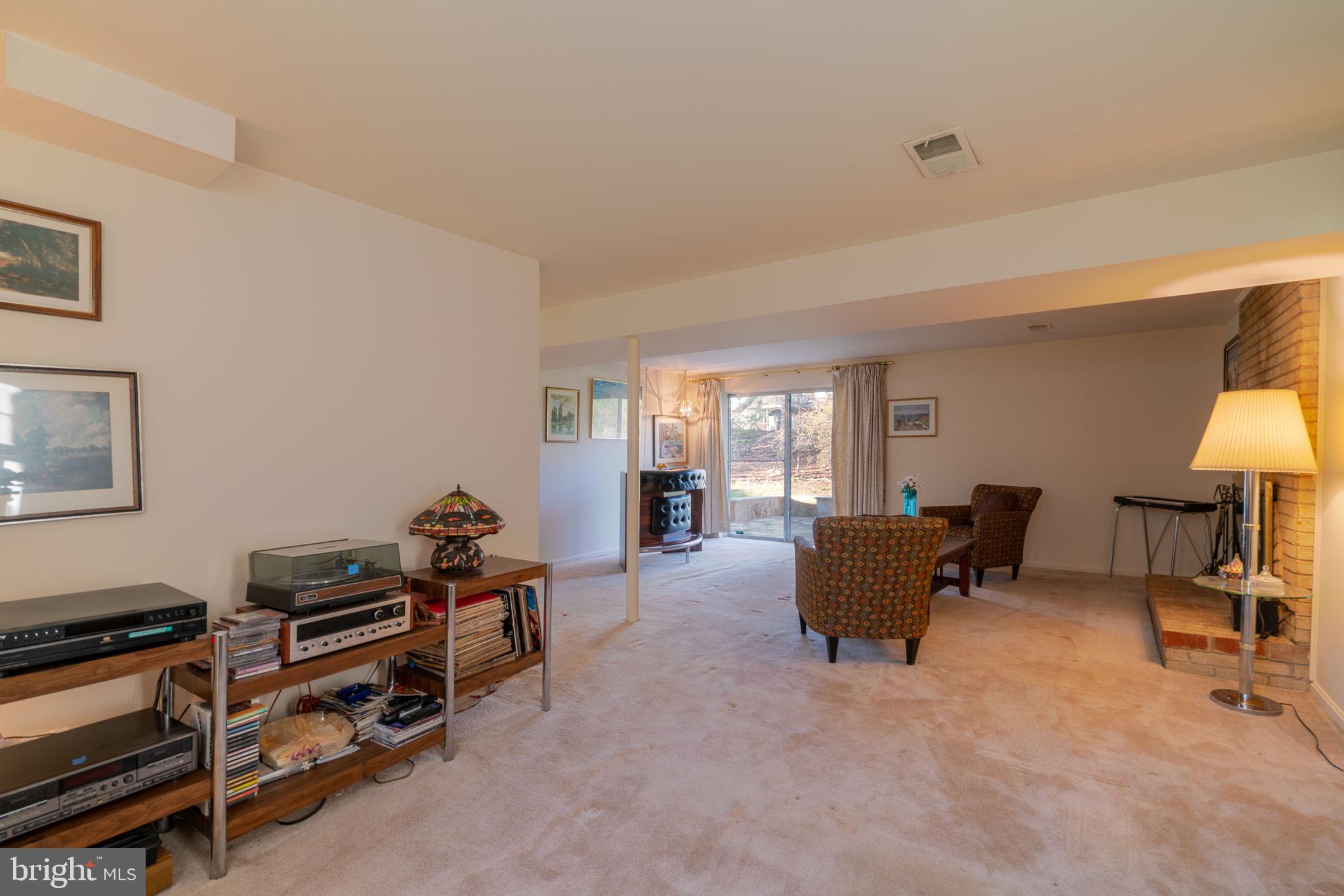 ASPEN HILL PARK - Residential