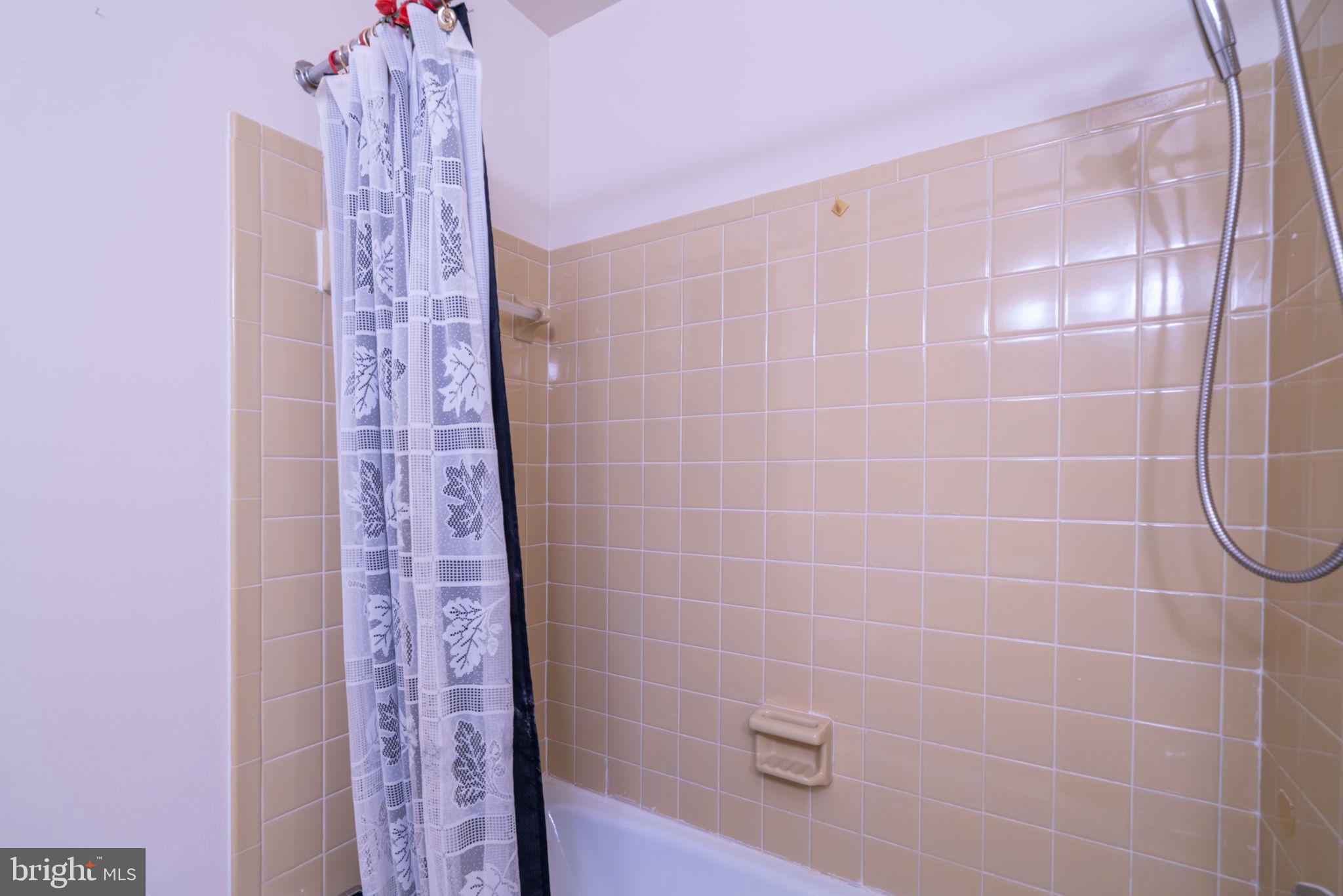 ASPEN HILL PARK - Residential