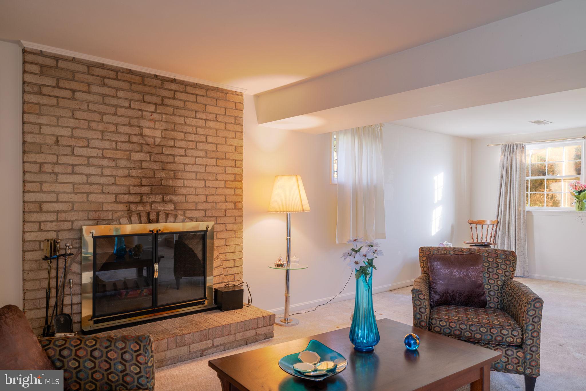 ASPEN HILL PARK - Residential