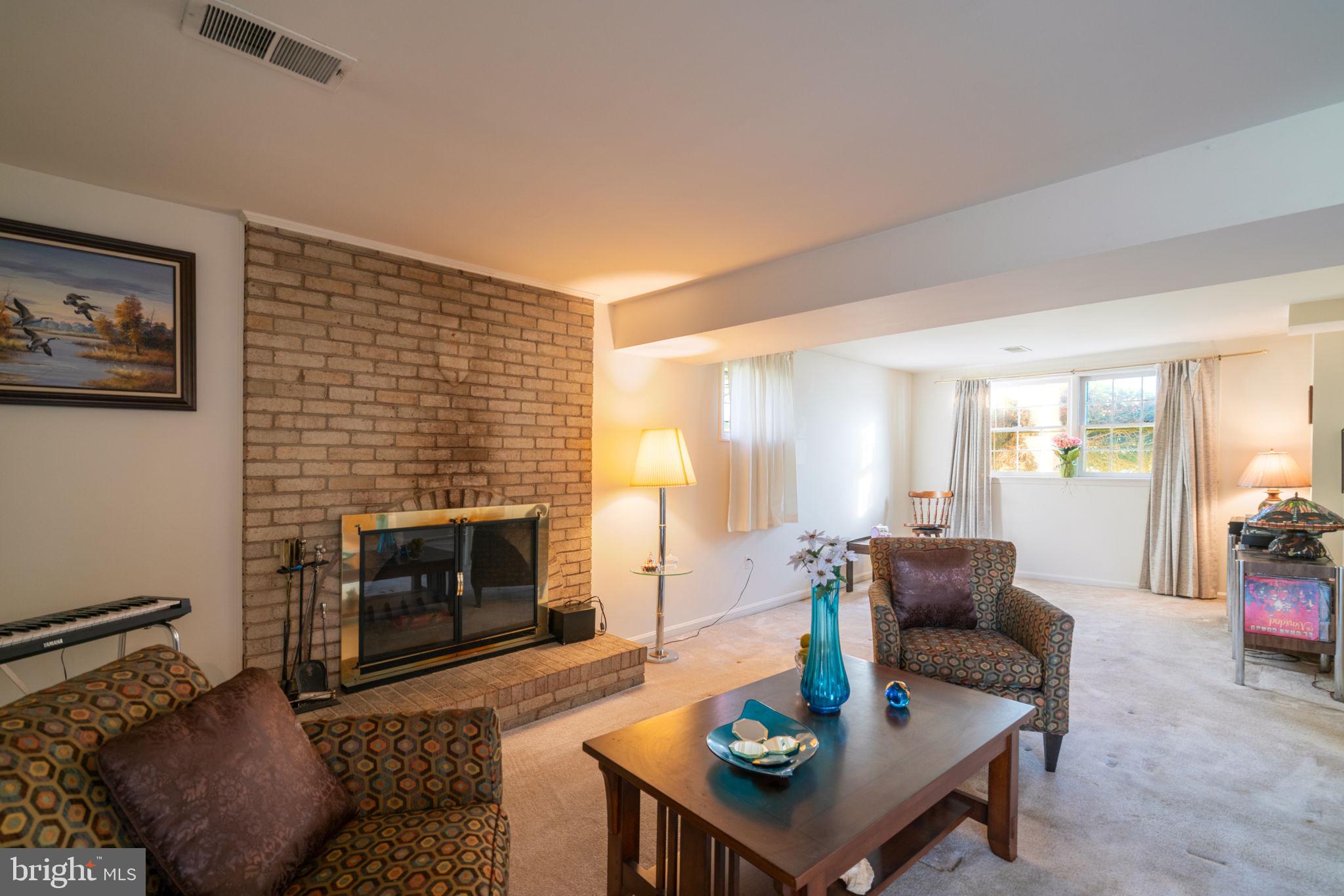 ASPEN HILL PARK - Residential