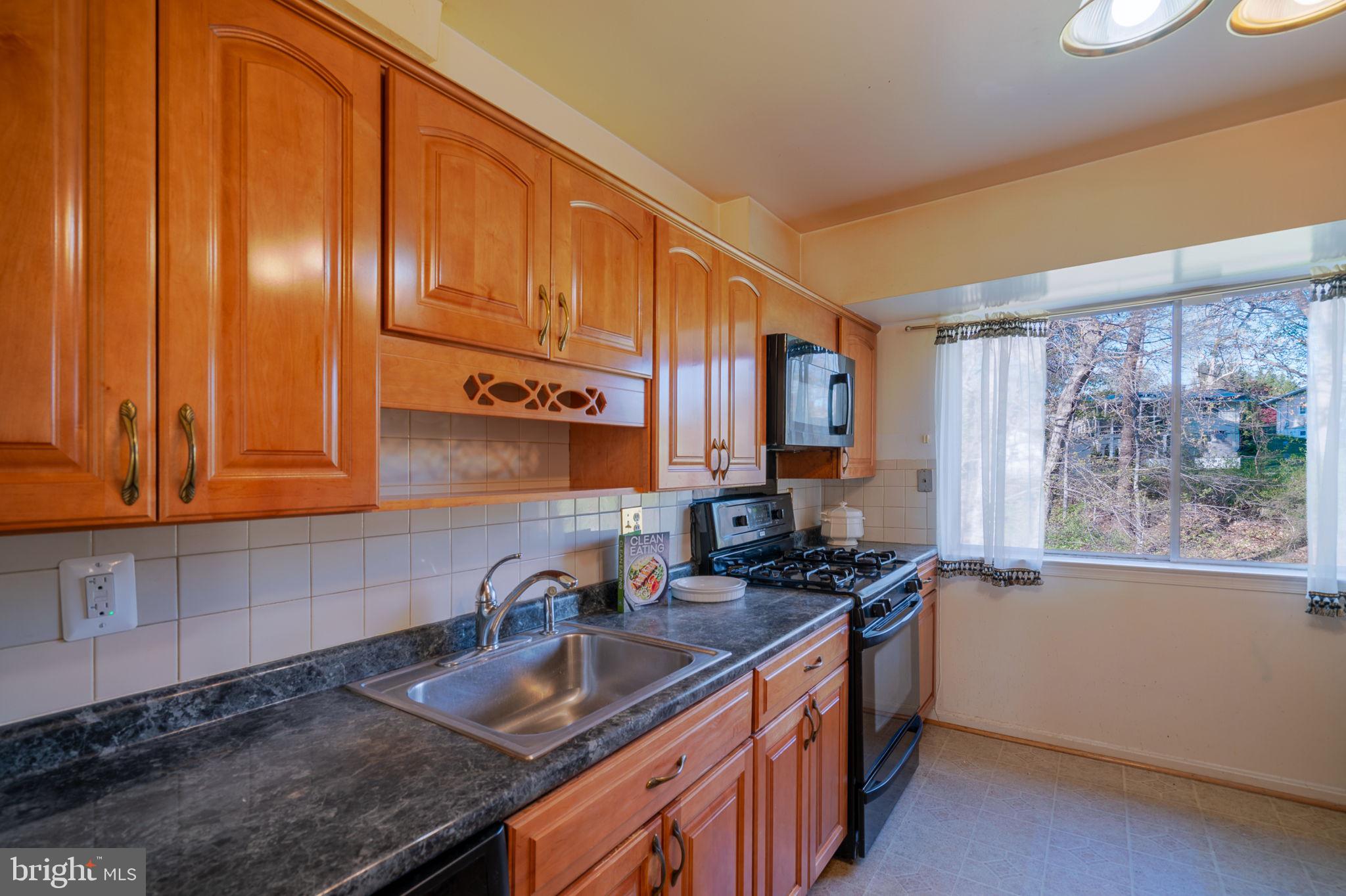 ASPEN HILL PARK - Residential