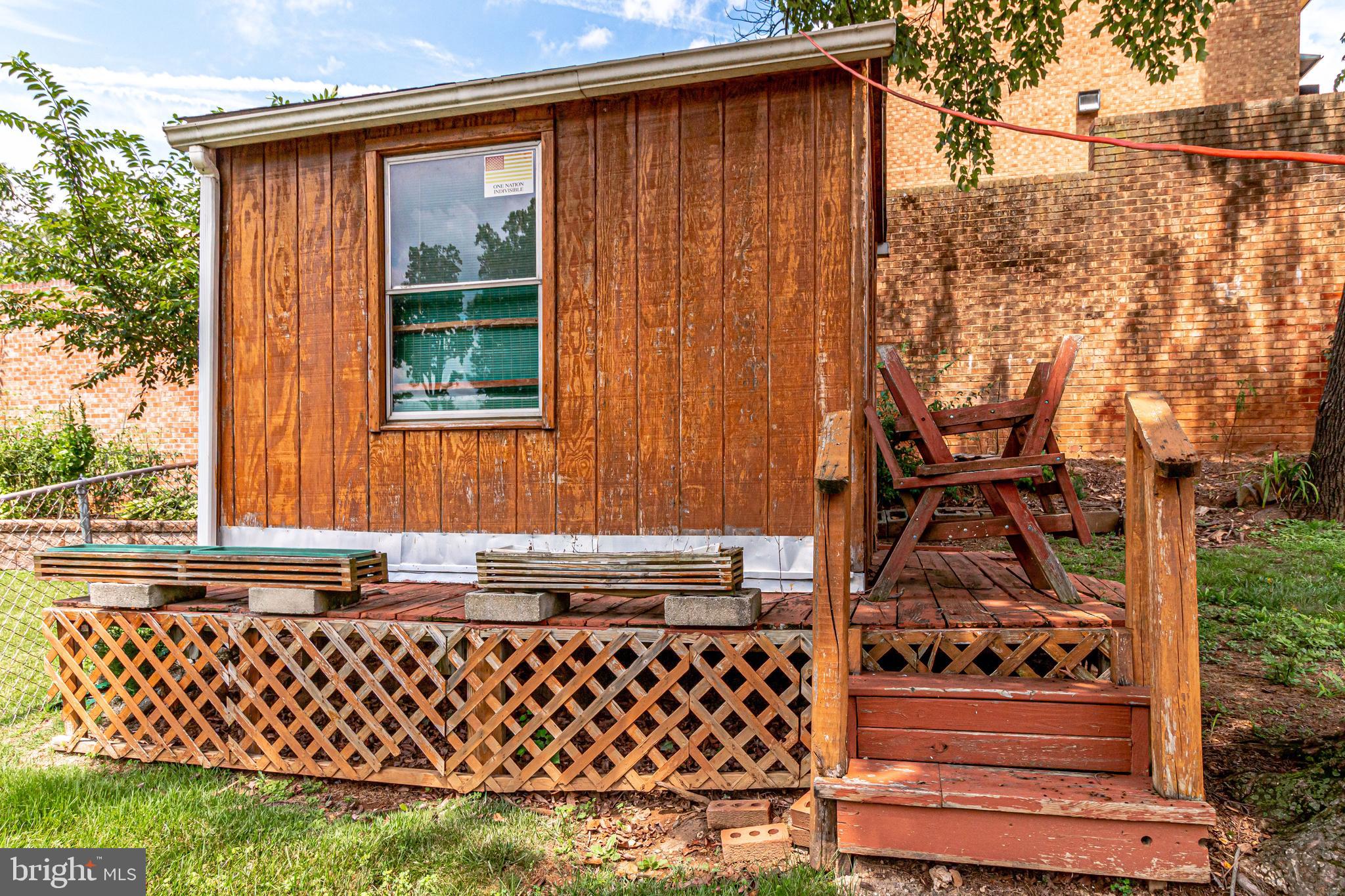 BOGERS FENWICK PARK - Residential