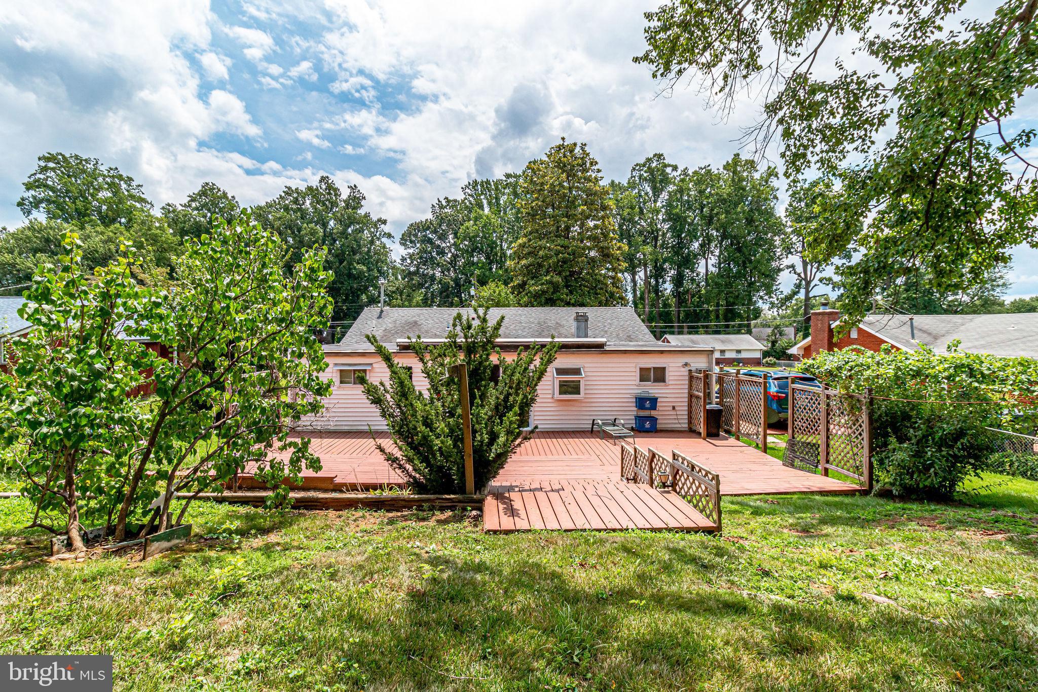 BOGERS FENWICK PARK - Residential