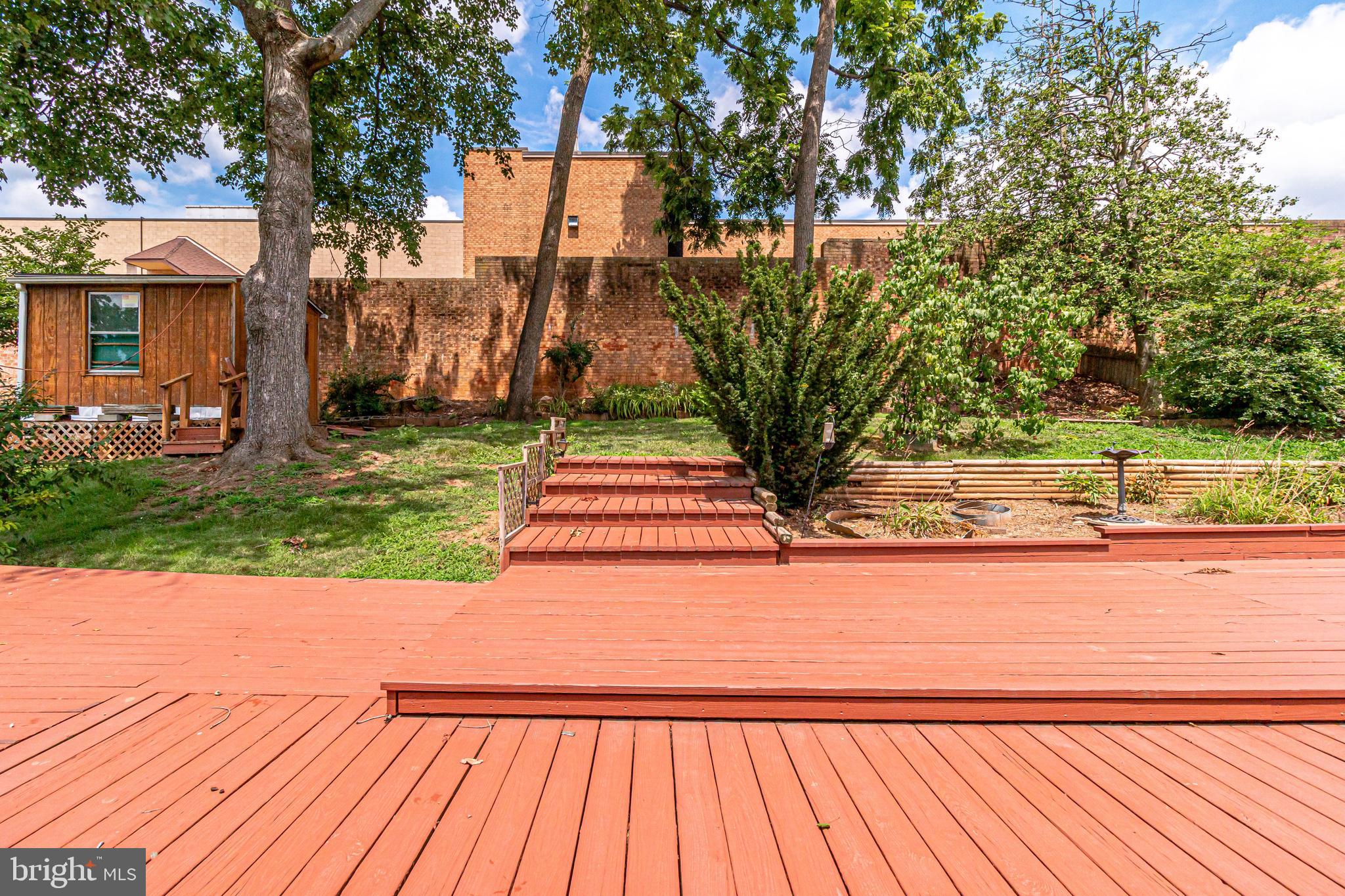 BOGERS FENWICK PARK - Residential