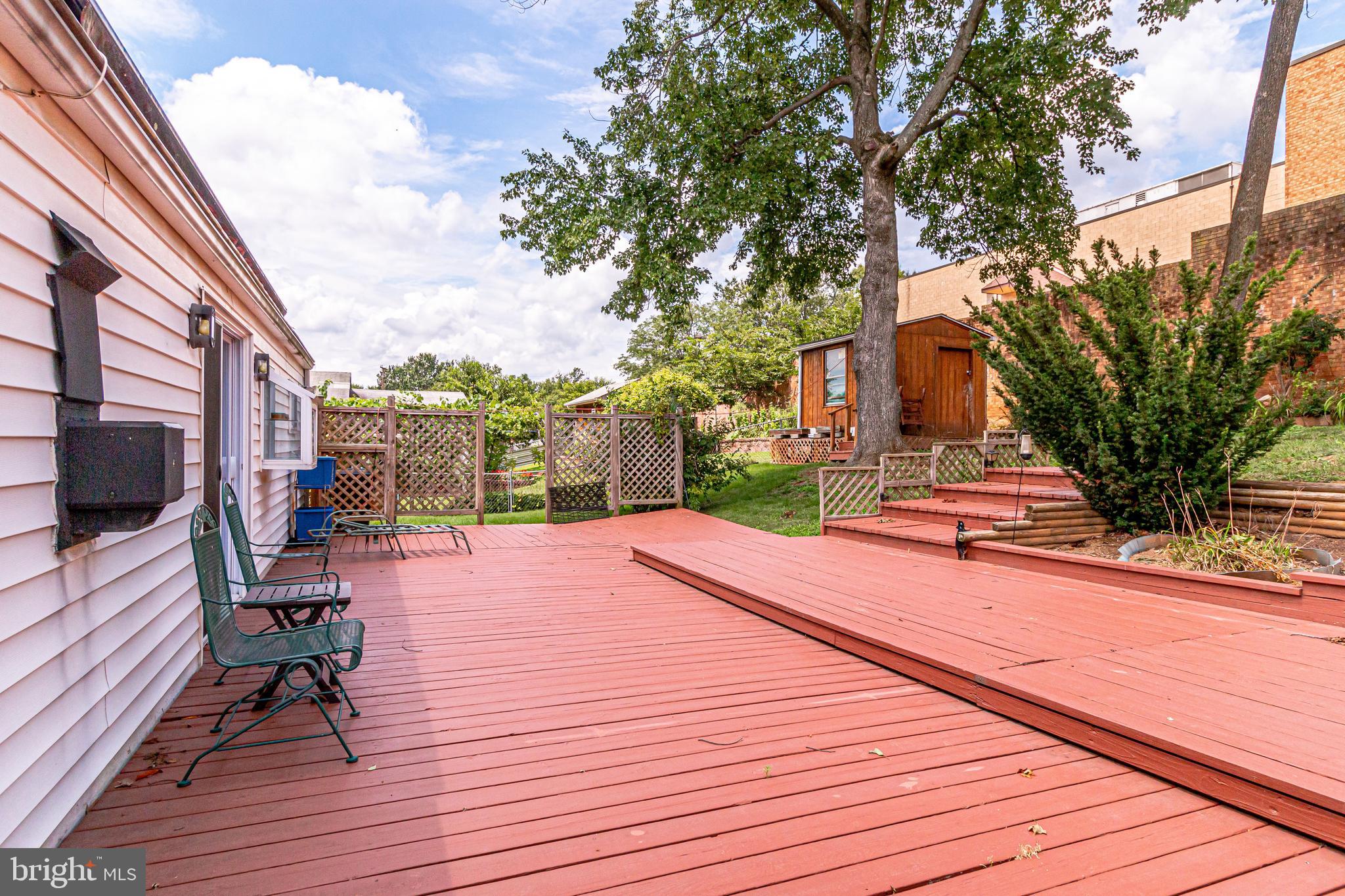 BOGERS FENWICK PARK - Residential