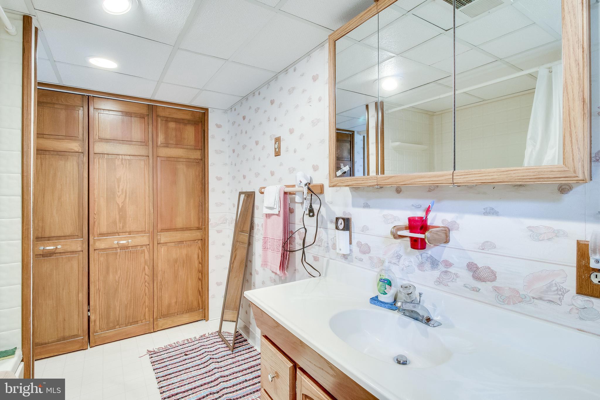 BOGERS FENWICK PARK - Residential