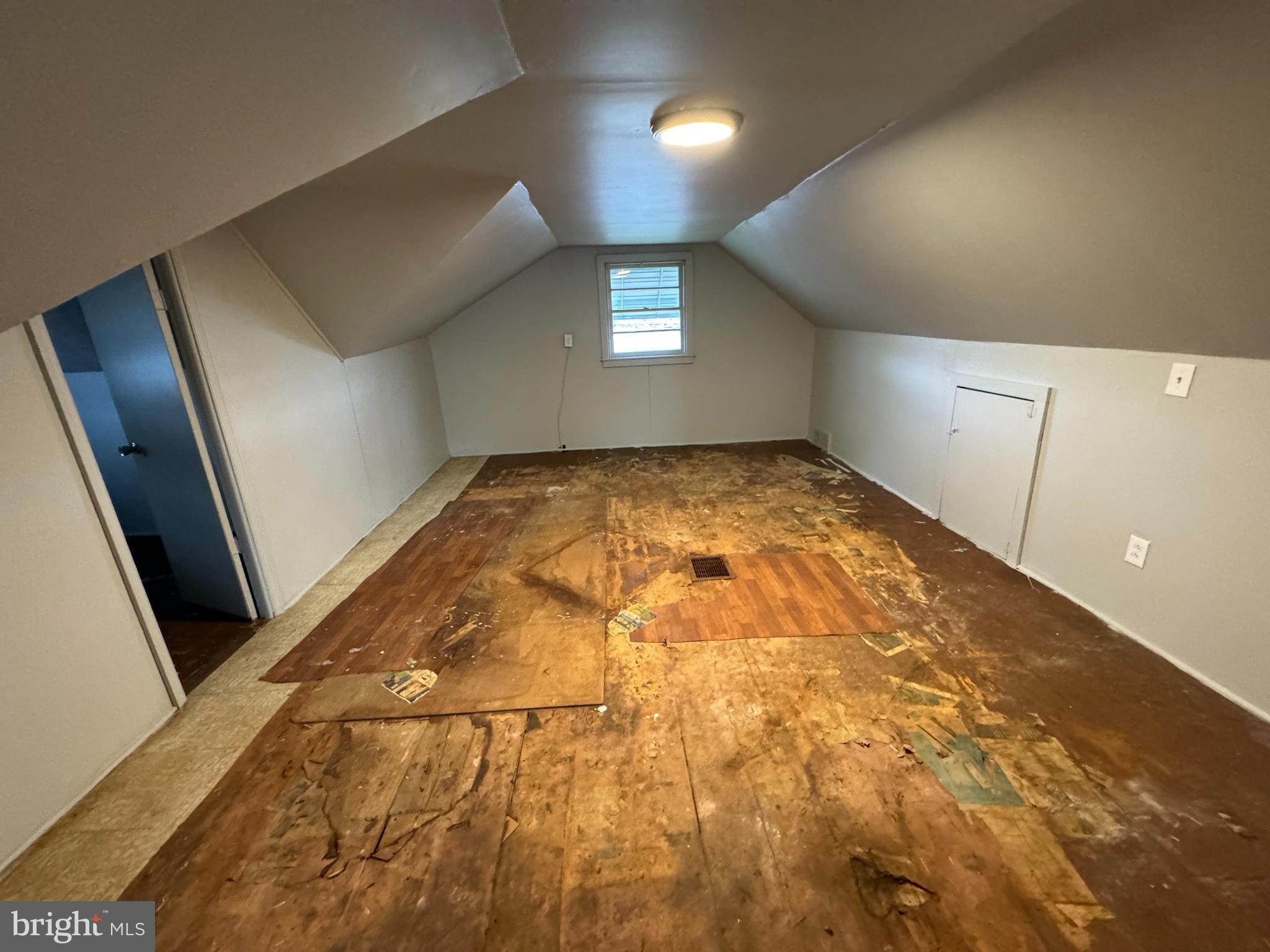 RHAWNHURST - Residential