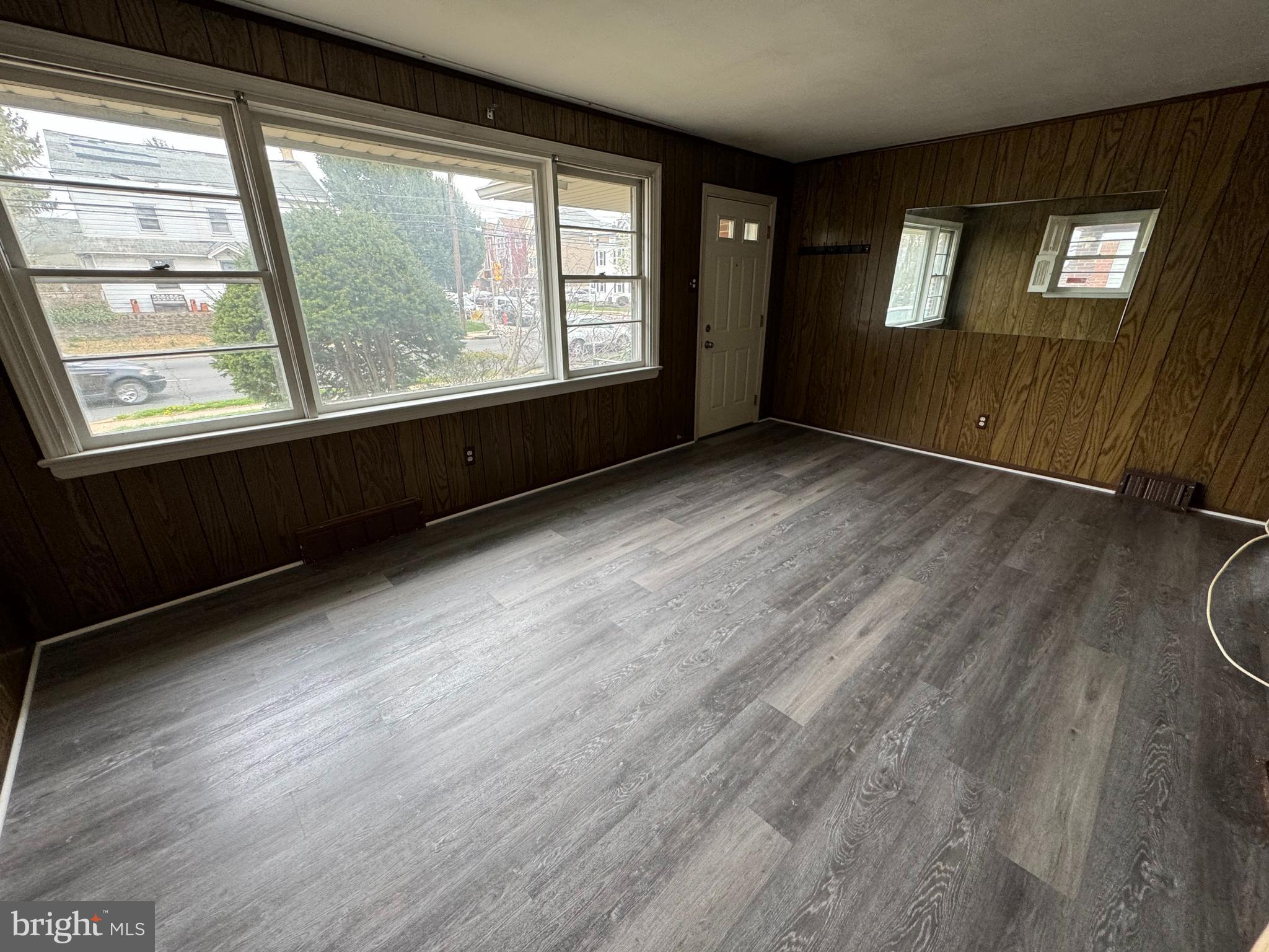 RHAWNHURST - Residential