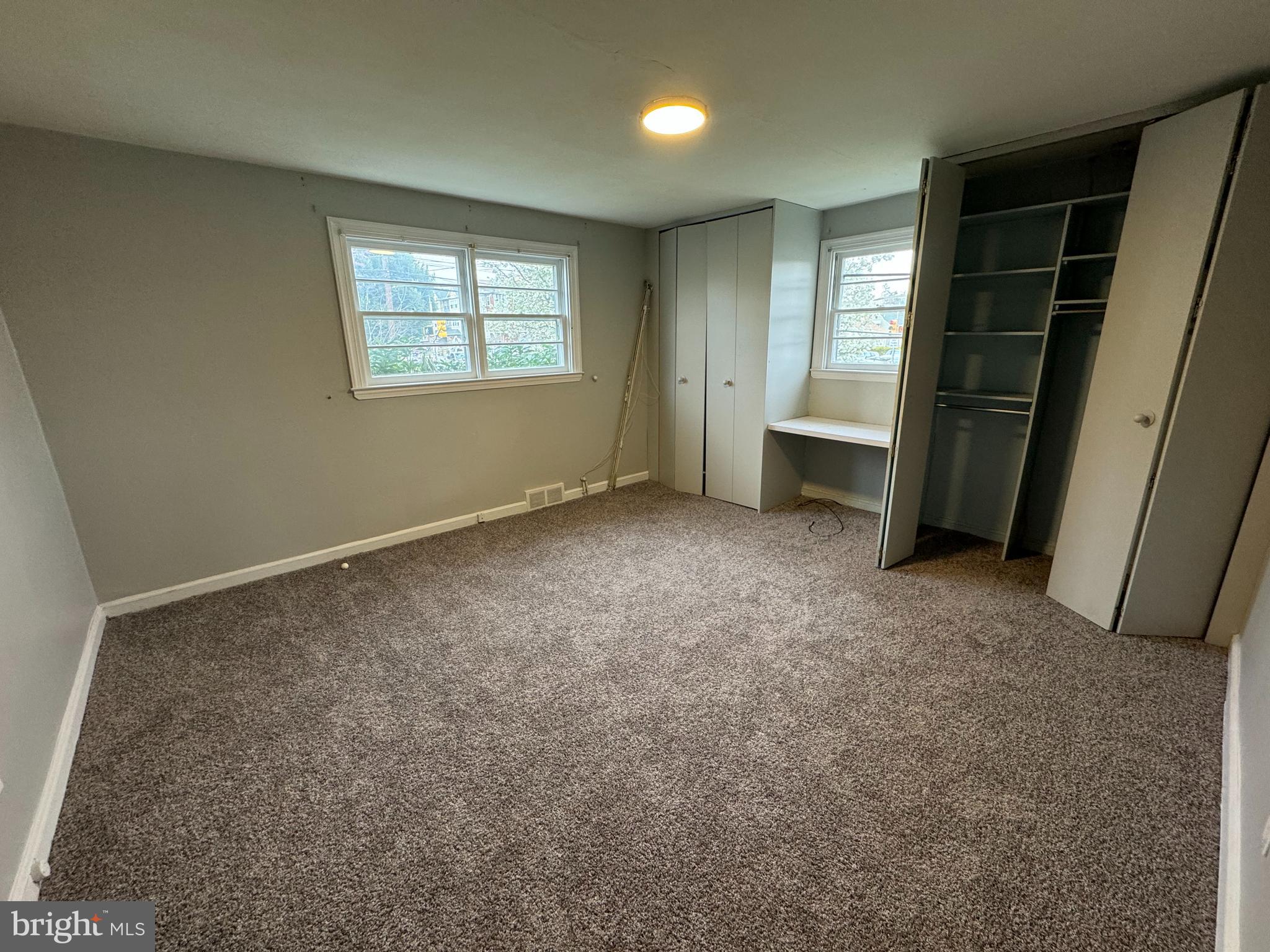 RHAWNHURST - Residential