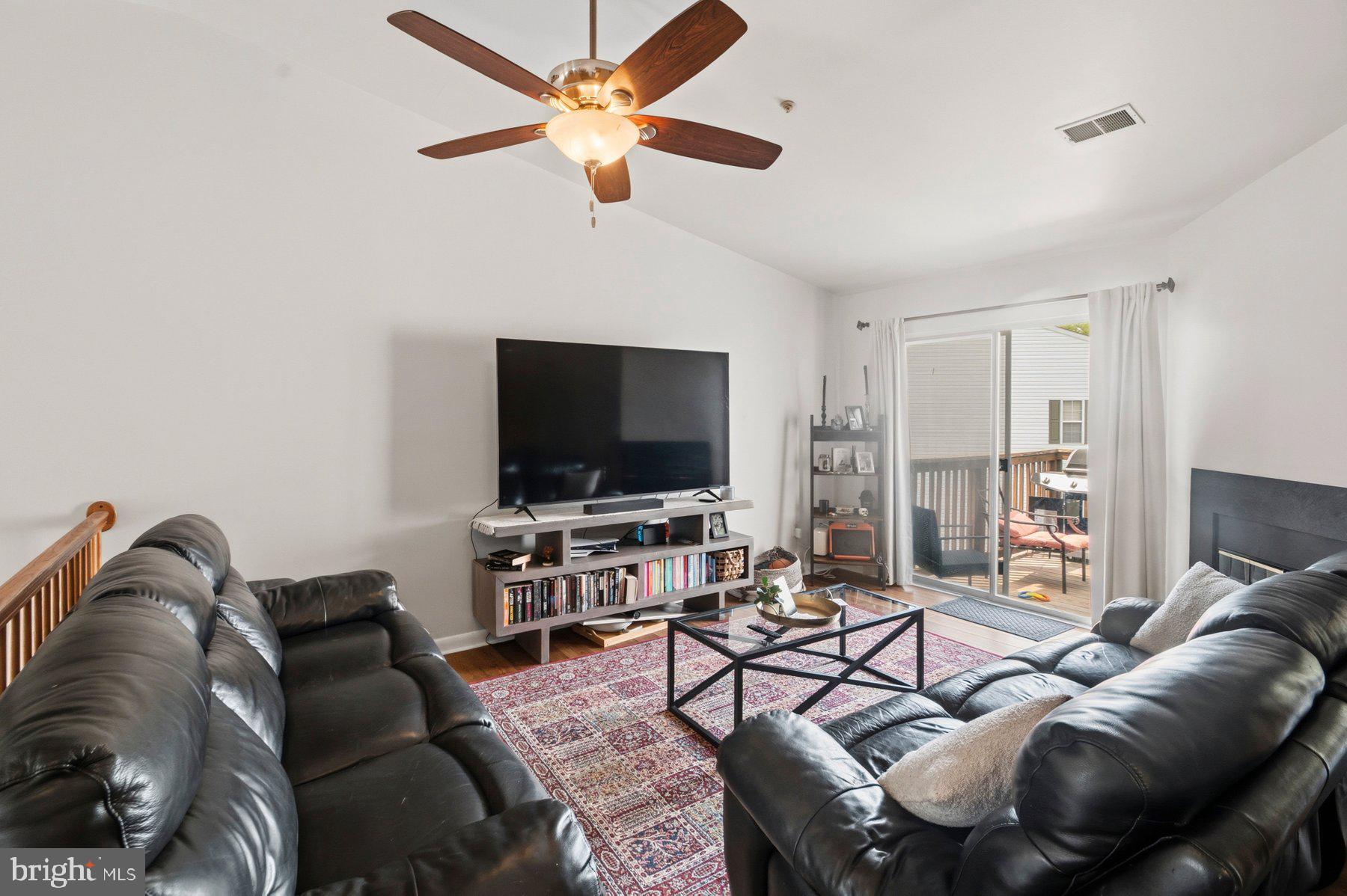 ANNAPOLIS OVERLOOK - Residential