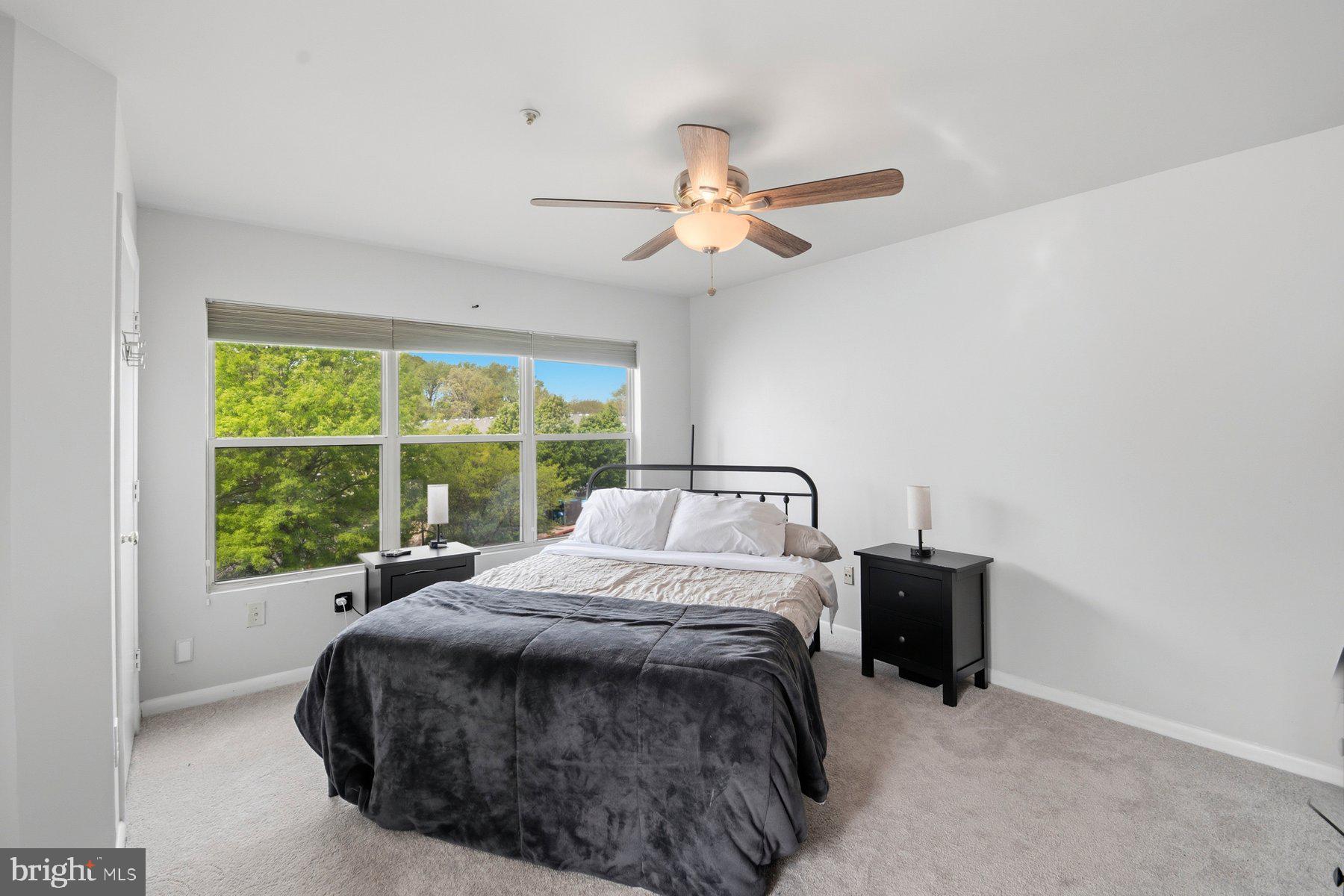 ANNAPOLIS OVERLOOK - Residential