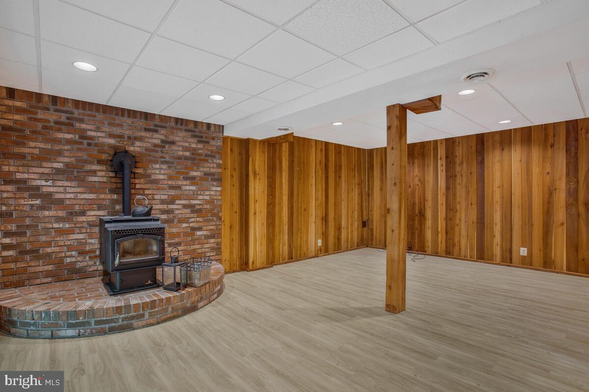 THE HIGHLANDS - Residential