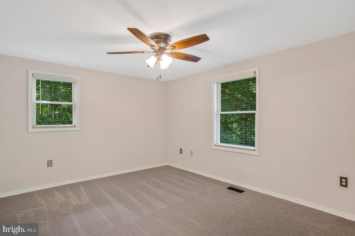 THE HIGHLANDS - Residential