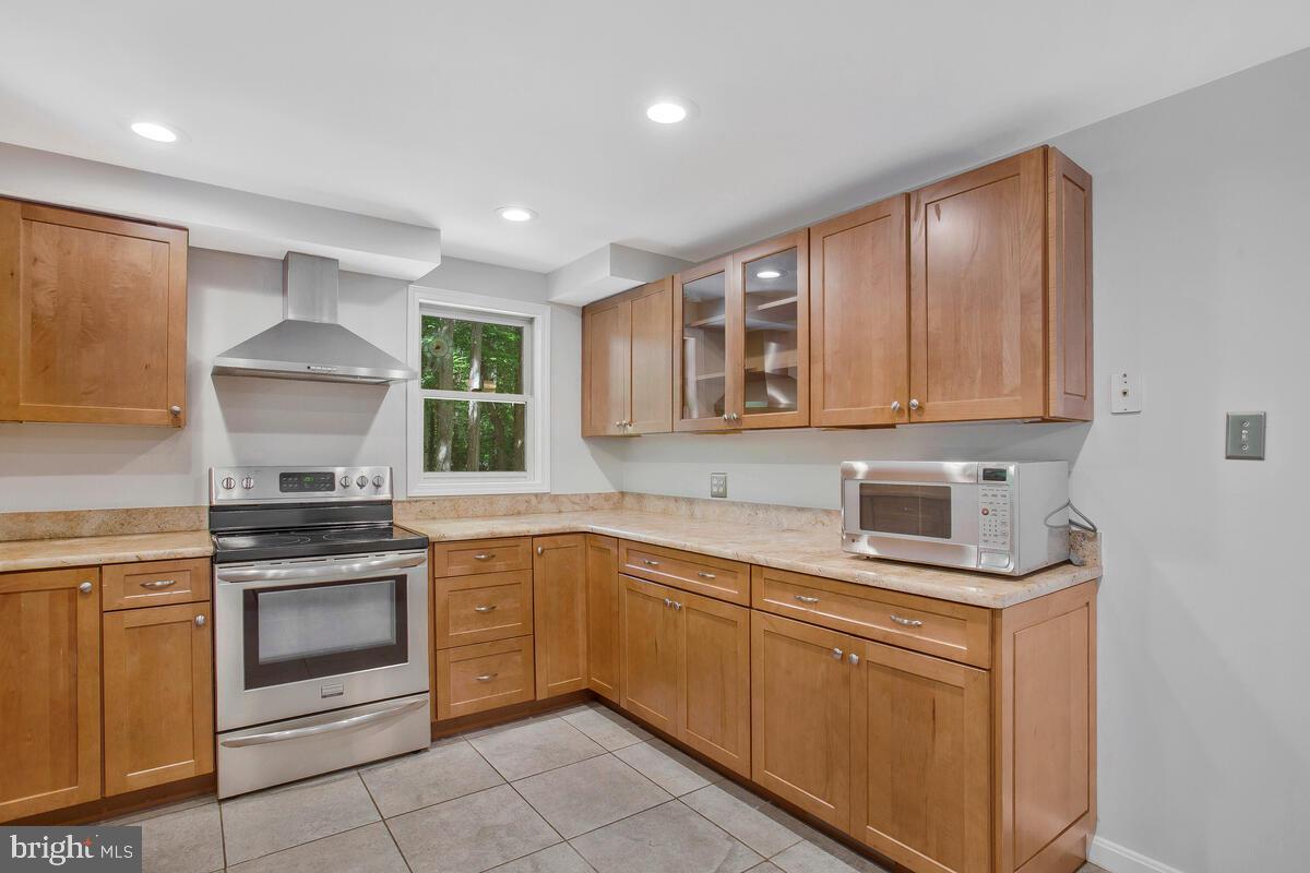 THE HIGHLANDS - Residential