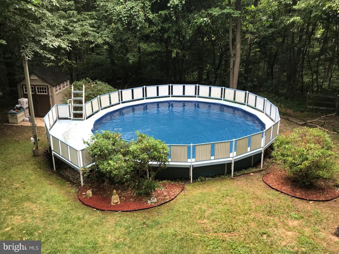 THE HIGHLANDS - Residential