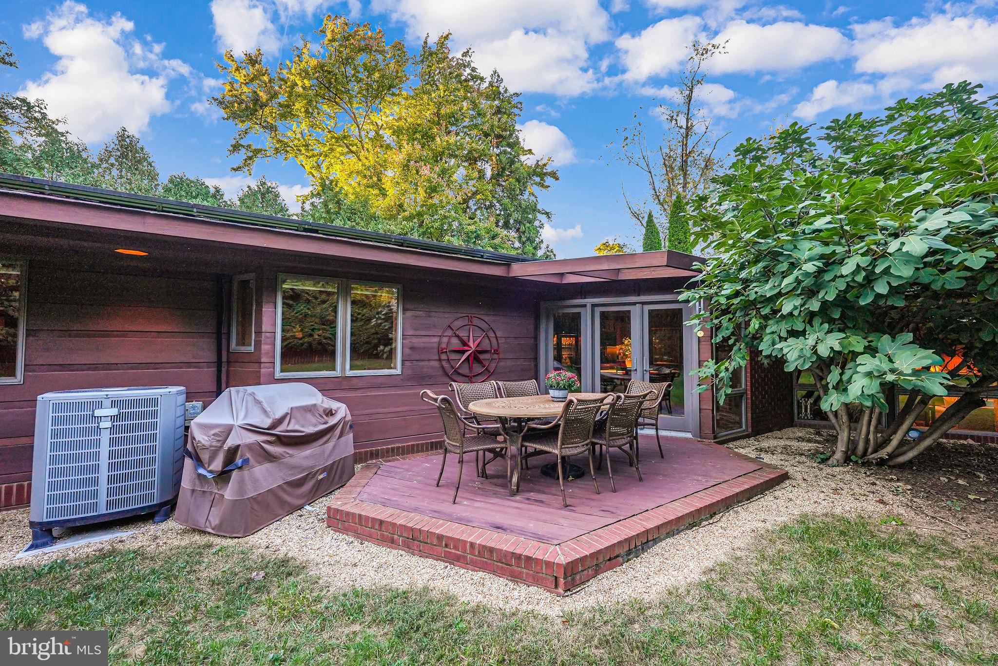 WINDOVER HEIGHTS - Residential