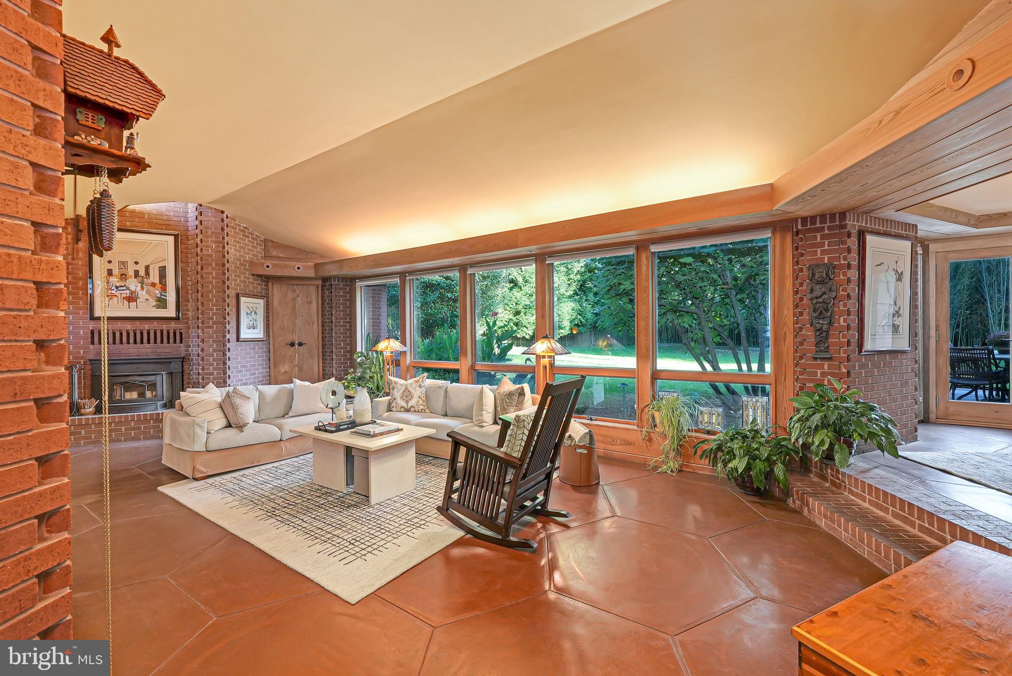 WINDOVER HEIGHTS - Residential