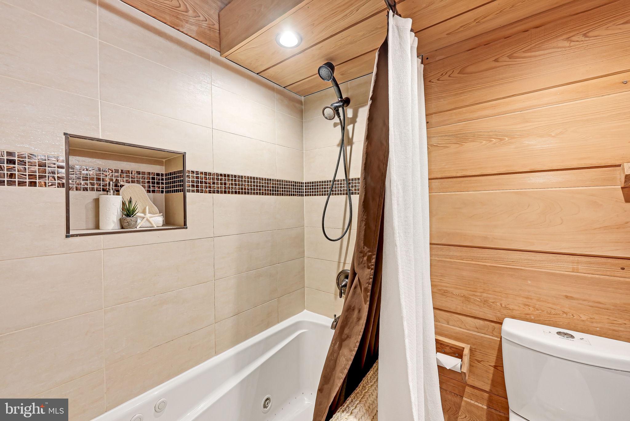 WINDOVER HEIGHTS - Residential