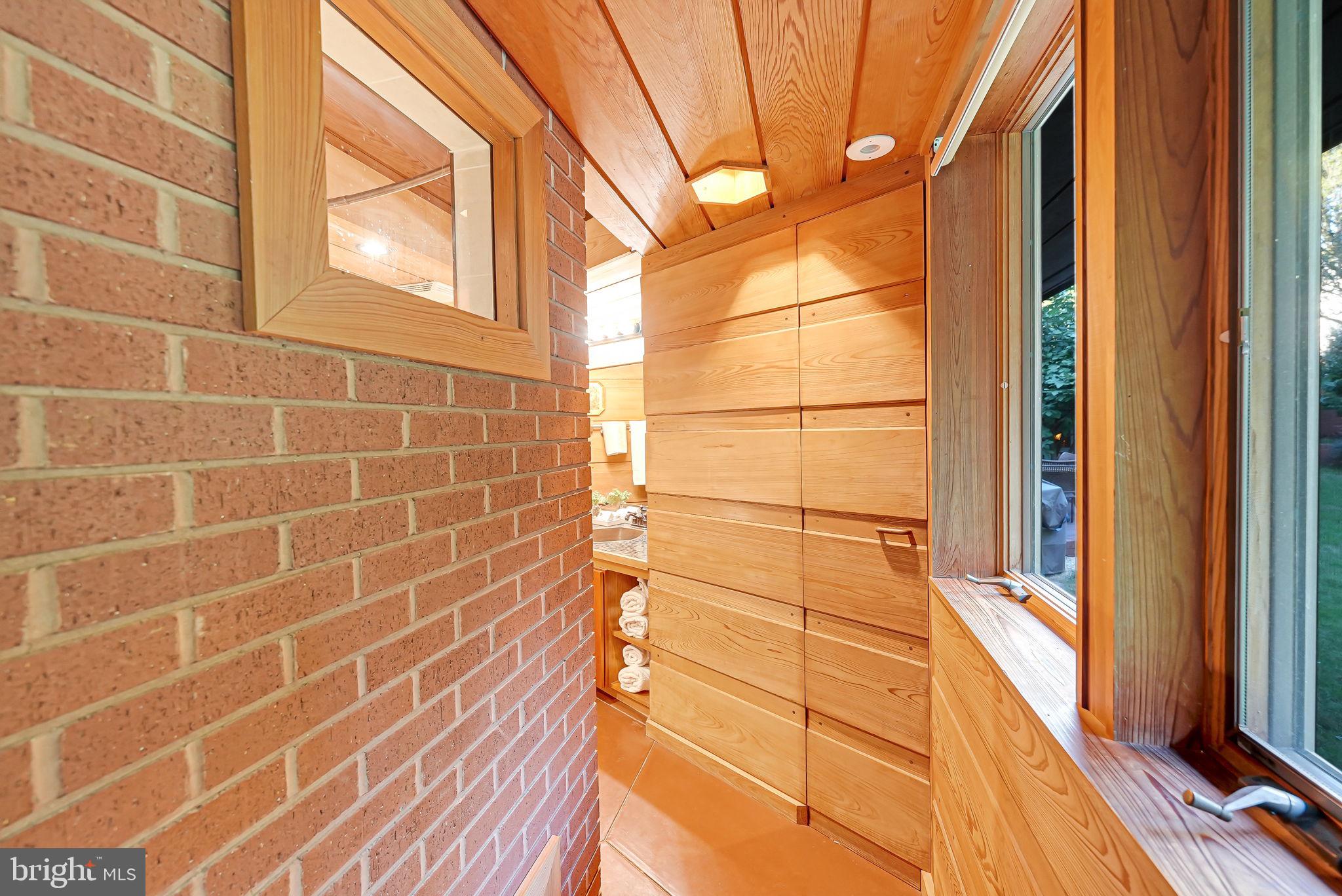 WINDOVER HEIGHTS - Residential